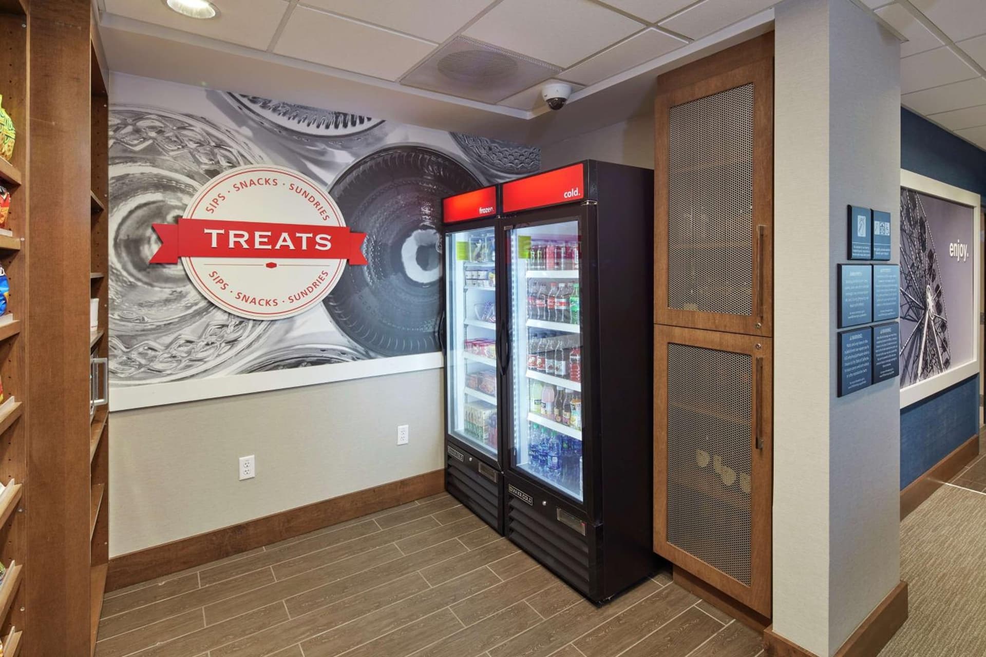 Hampton Inn & Suites Sacramento at CSUS gallery photo in Sacramento, CA — image 39