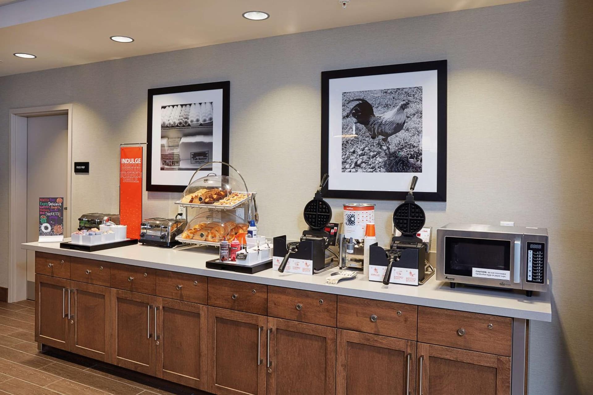 Hampton Inn & Suites Sacramento at CSUS gallery photo in Sacramento, CA — image 12