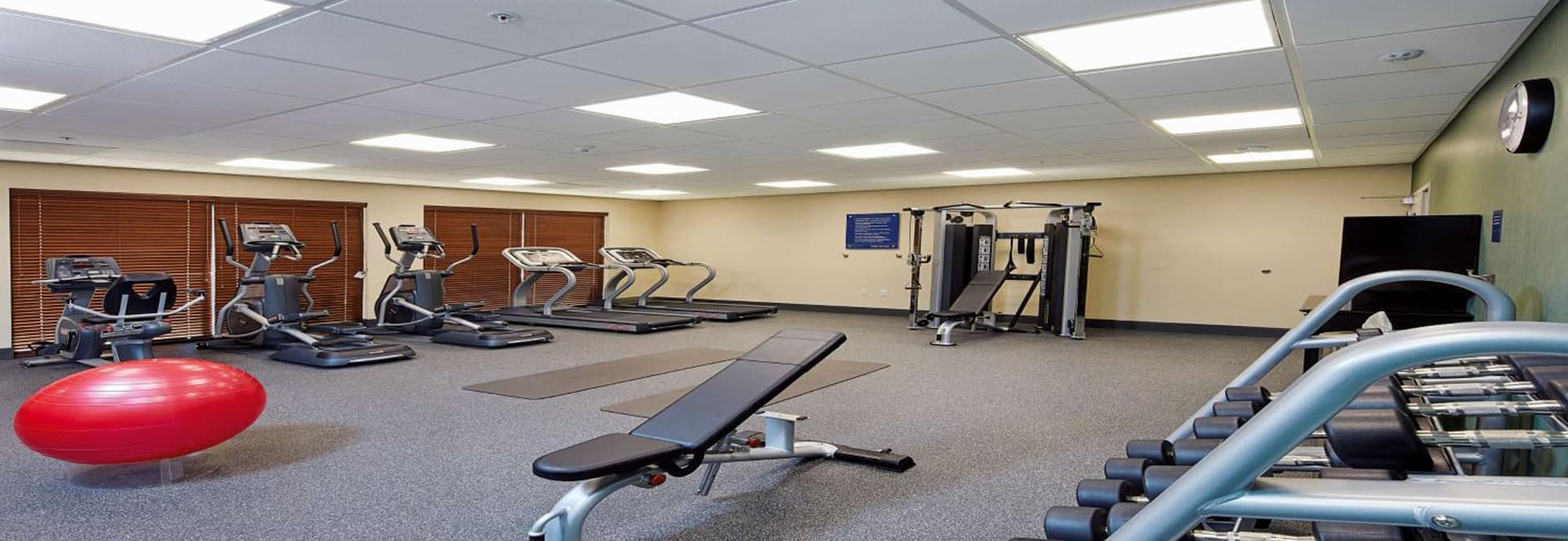 Hampton Inn & Suites Sacramento at CSUS gallery photo in Sacramento, CA — image 59