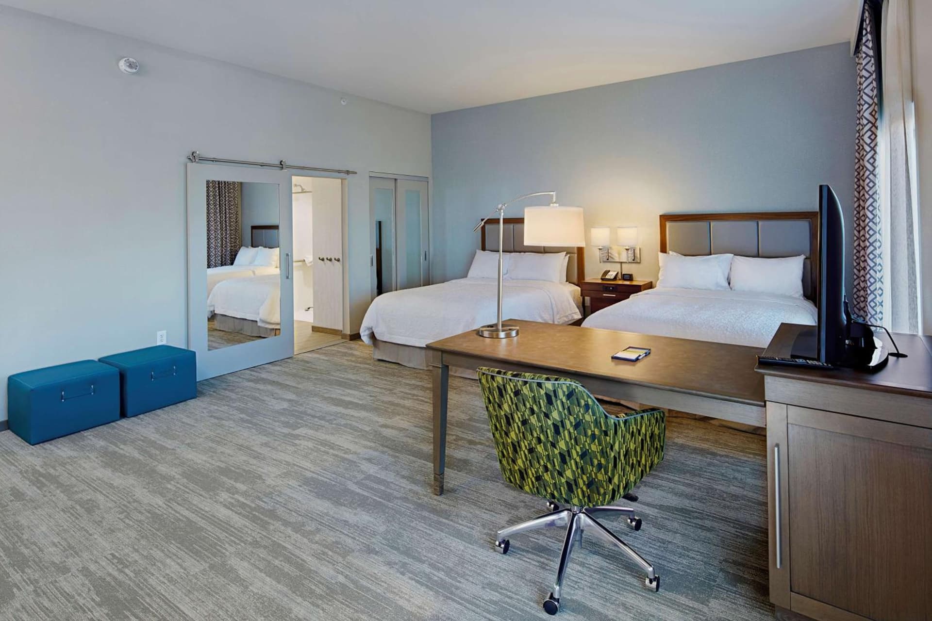 Hampton Inn & Suites Sacramento at CSUS gallery photo in Sacramento, CA — image 60