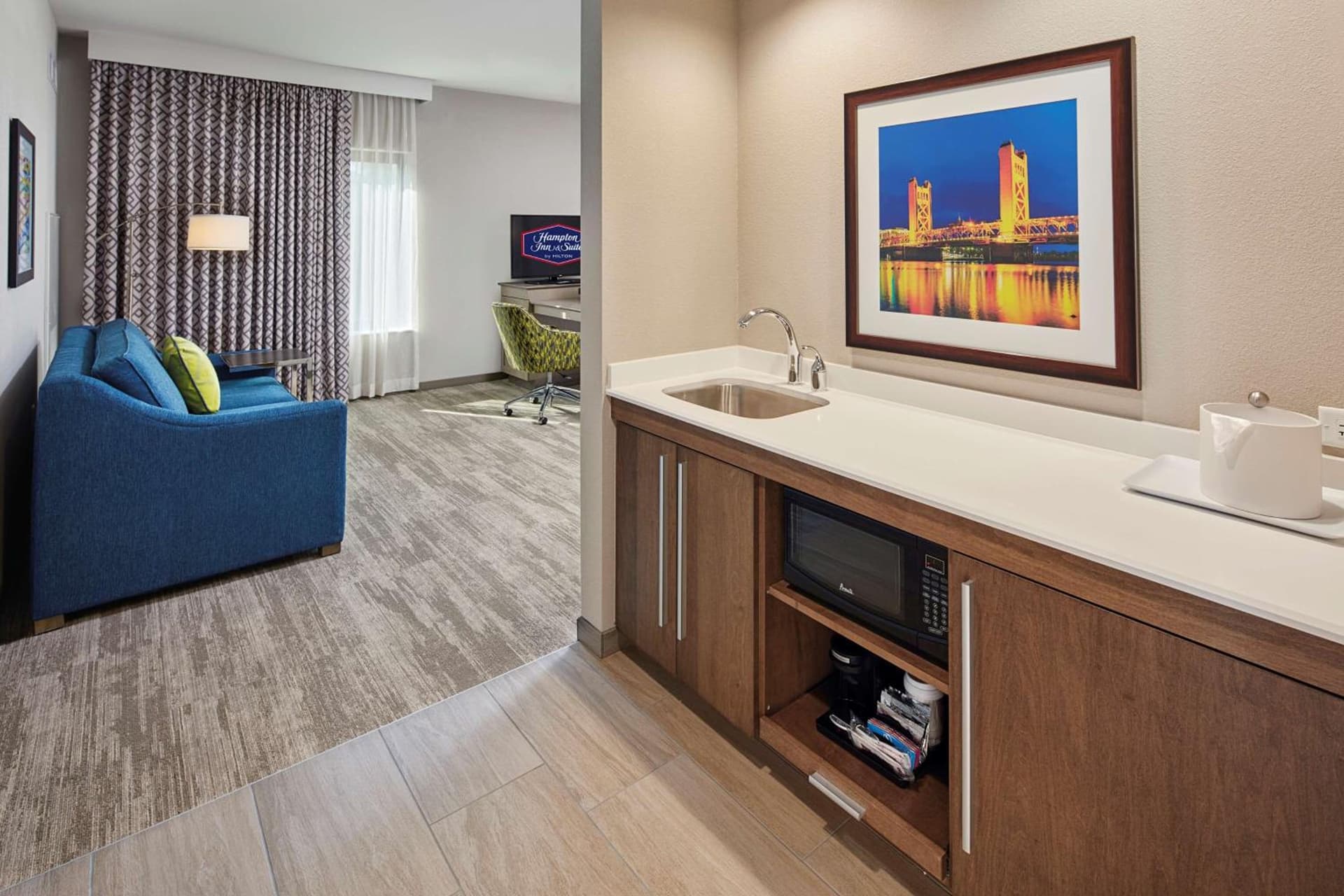 Hampton Inn & Suites Sacramento at CSUS gallery photo in Sacramento, CA — image 10