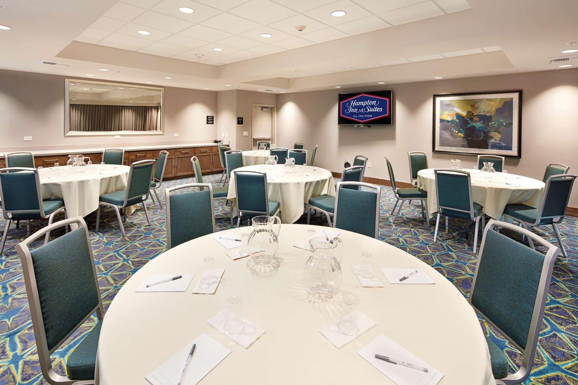 Hampton Inn & Suites Sacramento at CSUS gallery photo in Sacramento, CA — image 47