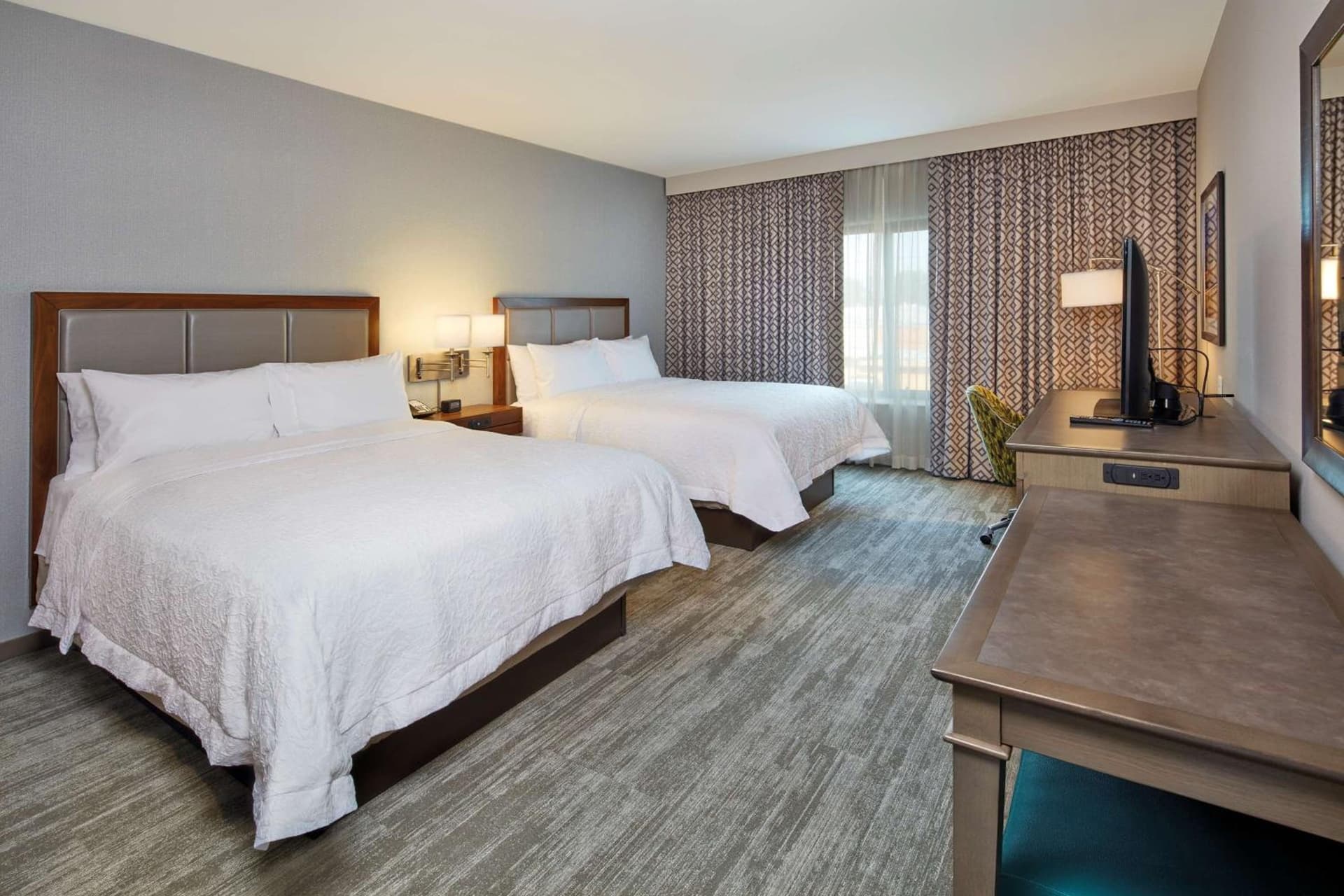 Hampton Inn & Suites Sacramento at CSUS gallery photo in Sacramento, CA — image 57