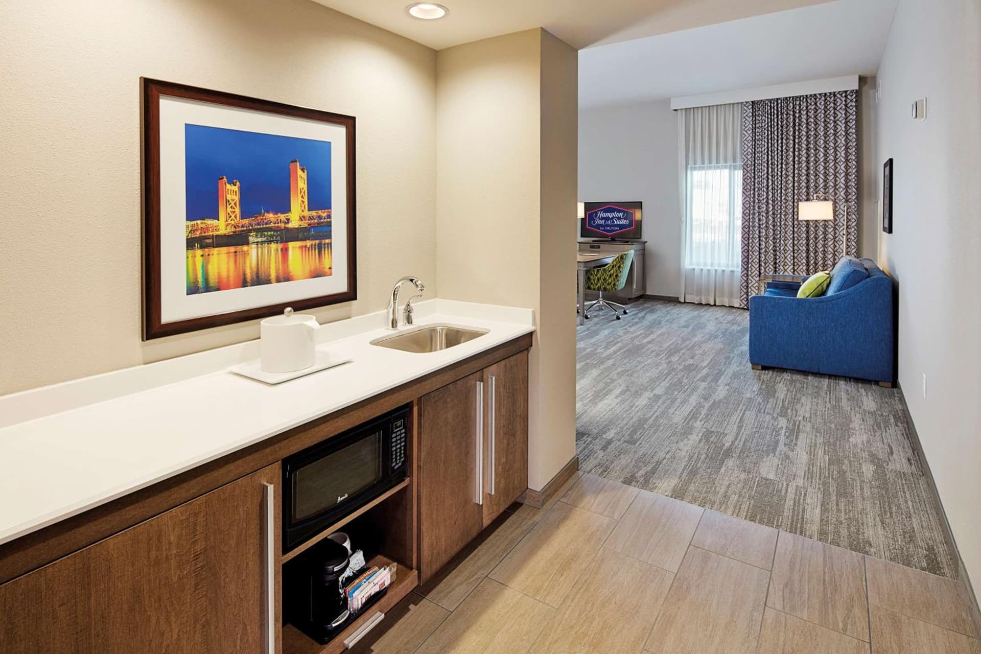 Hampton Inn & Suites Sacramento at CSUS gallery photo in Sacramento, CA — image 35