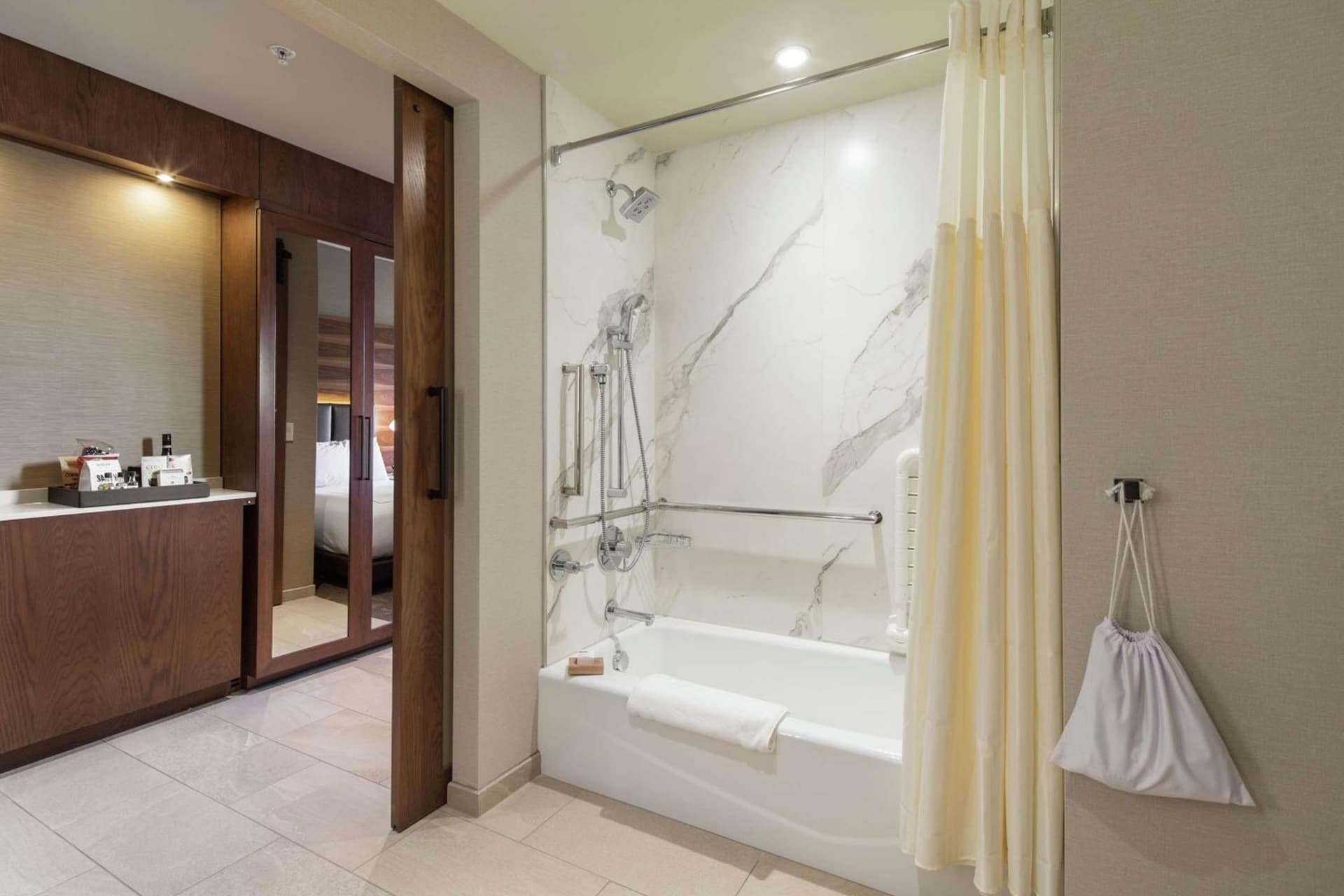 The Porter Portland, Curio Collection By Hilton gallery photo in Portland, OR — image 5