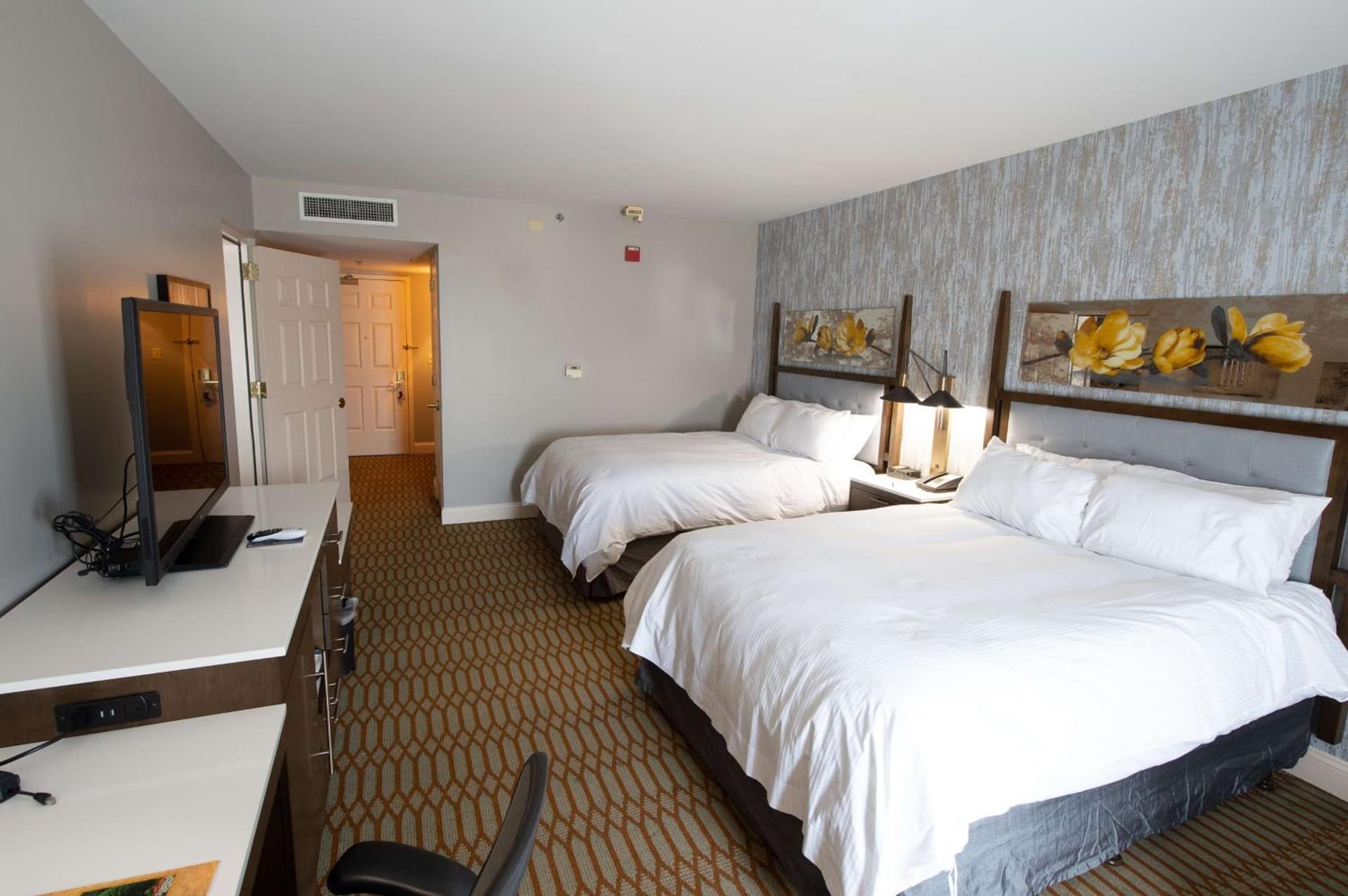 Virginia Crossings Hotel, Tapestry Collection by Hilton gallery photo in Richmond, VA — image 11