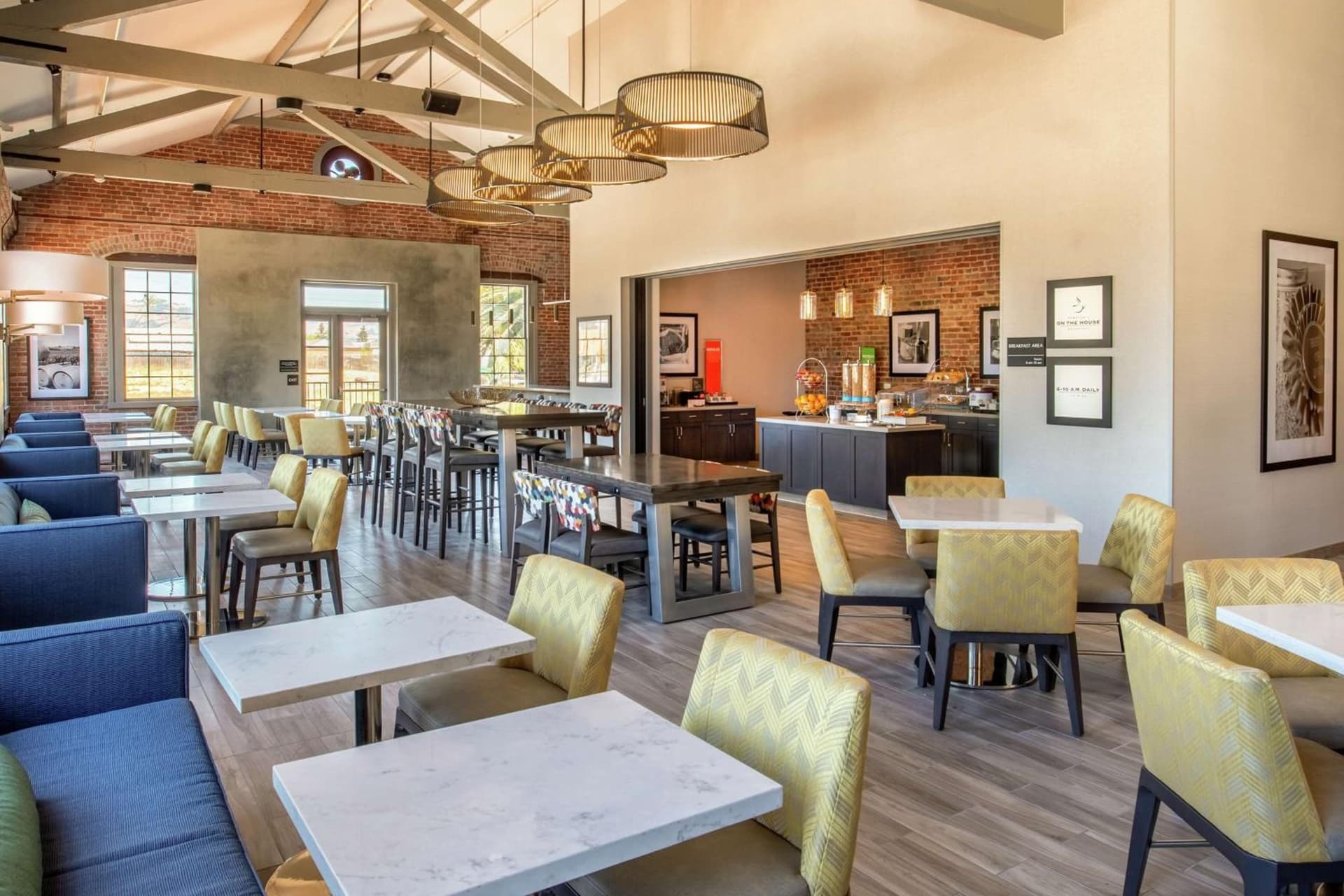 Hampton Inn Petaluma, Ca gallery photo in Petaluma, CA — image 18
