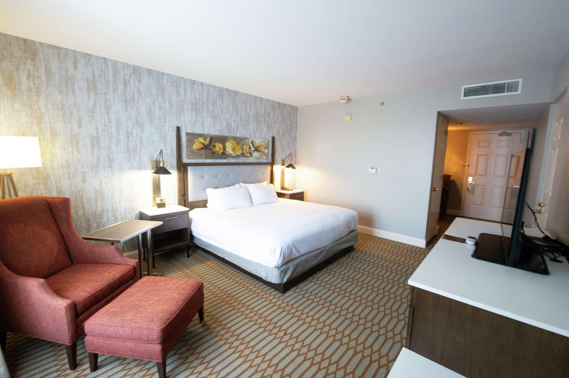 Virginia Crossings Hotel, Tapestry Collection by Hilton gallery photo in Richmond, VA — image 14