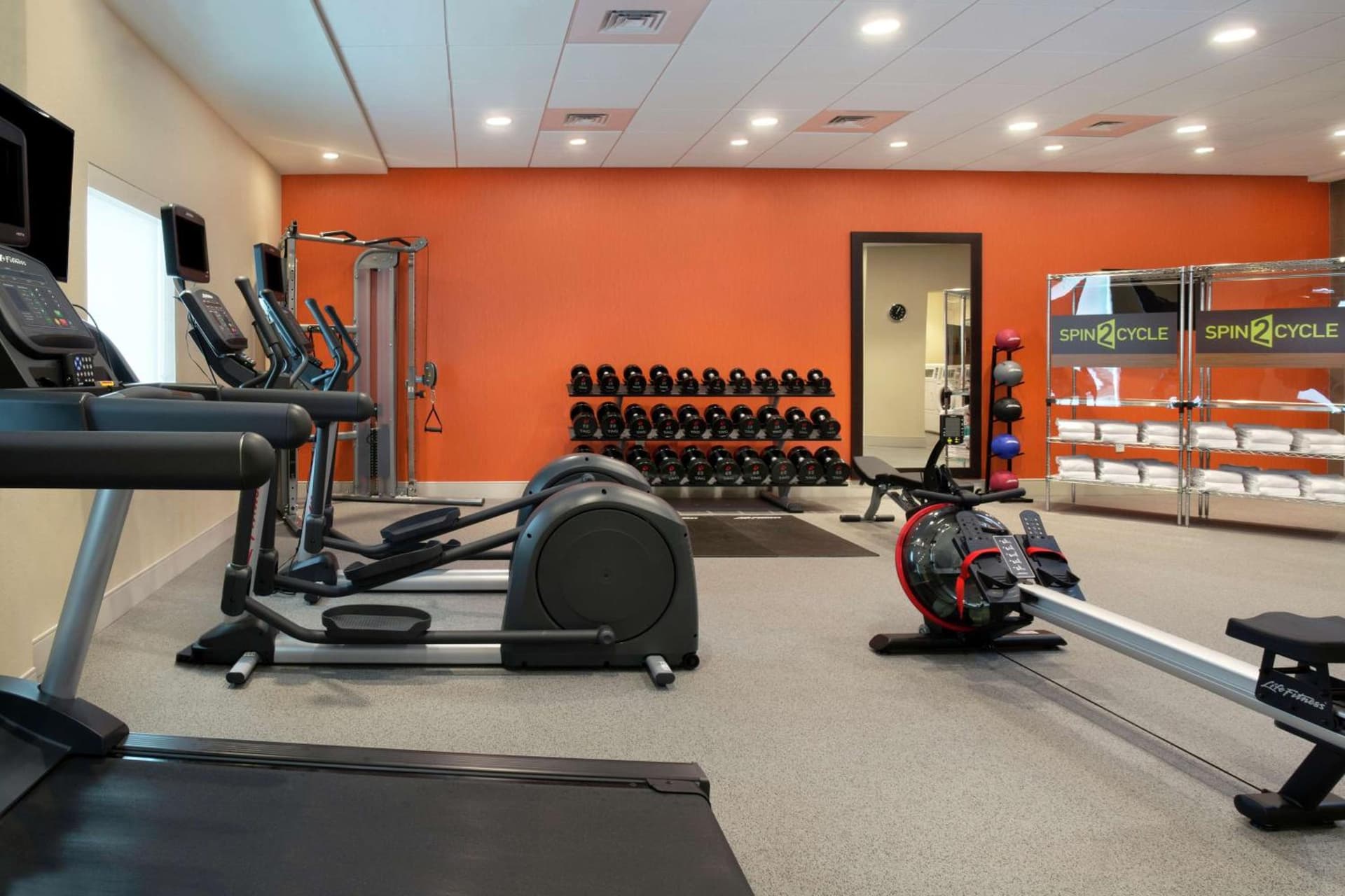 Home2 Suites By Hilton Indianapolis Greenwood gallery photo in Indianapolis, IN — image 11