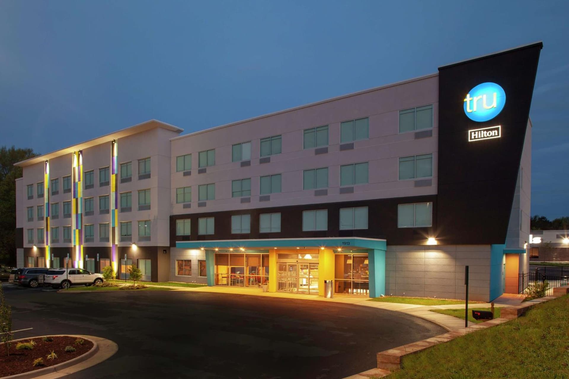 Tru By Hilton Farmville Va interior in Farmville, VA — gallery photo 2