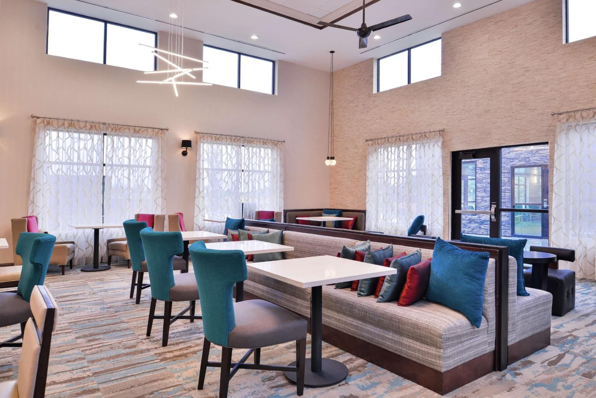 Homewood Suites Des Moines Airport gallery photo in Des Moines, IA — image 30