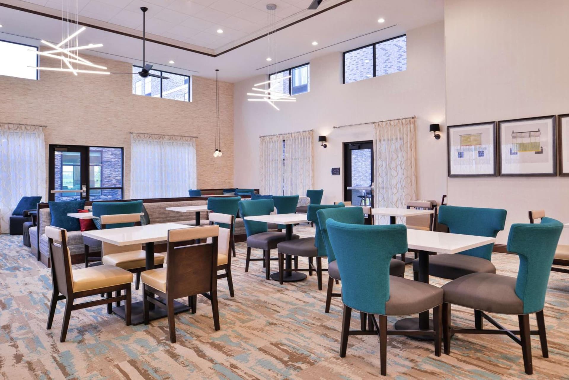 Homewood Suites Des Moines Airport gallery photo in Des Moines, IA — image 21