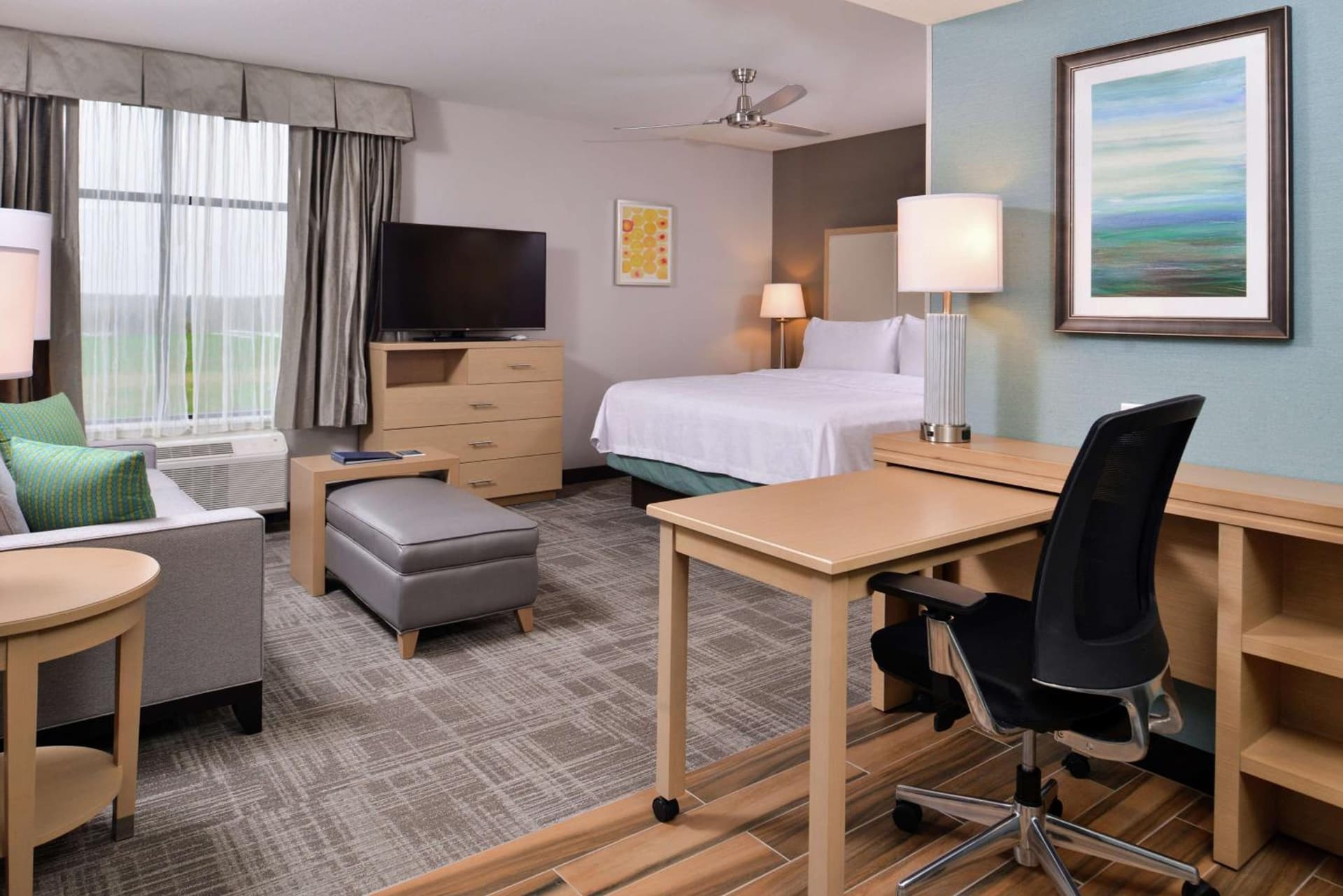 Homewood Suites Des Moines Airport gallery photo in Des Moines, IA — image 26