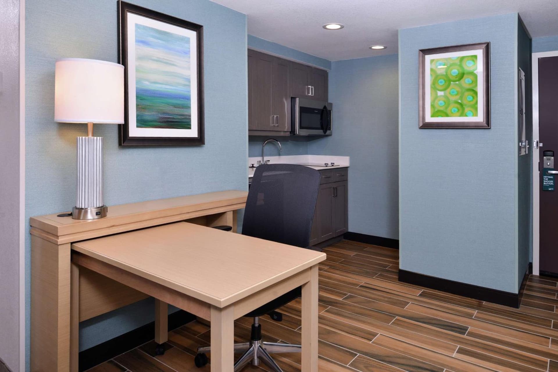 Homewood Suites Des Moines Airport gallery photo in Des Moines, IA — image 37