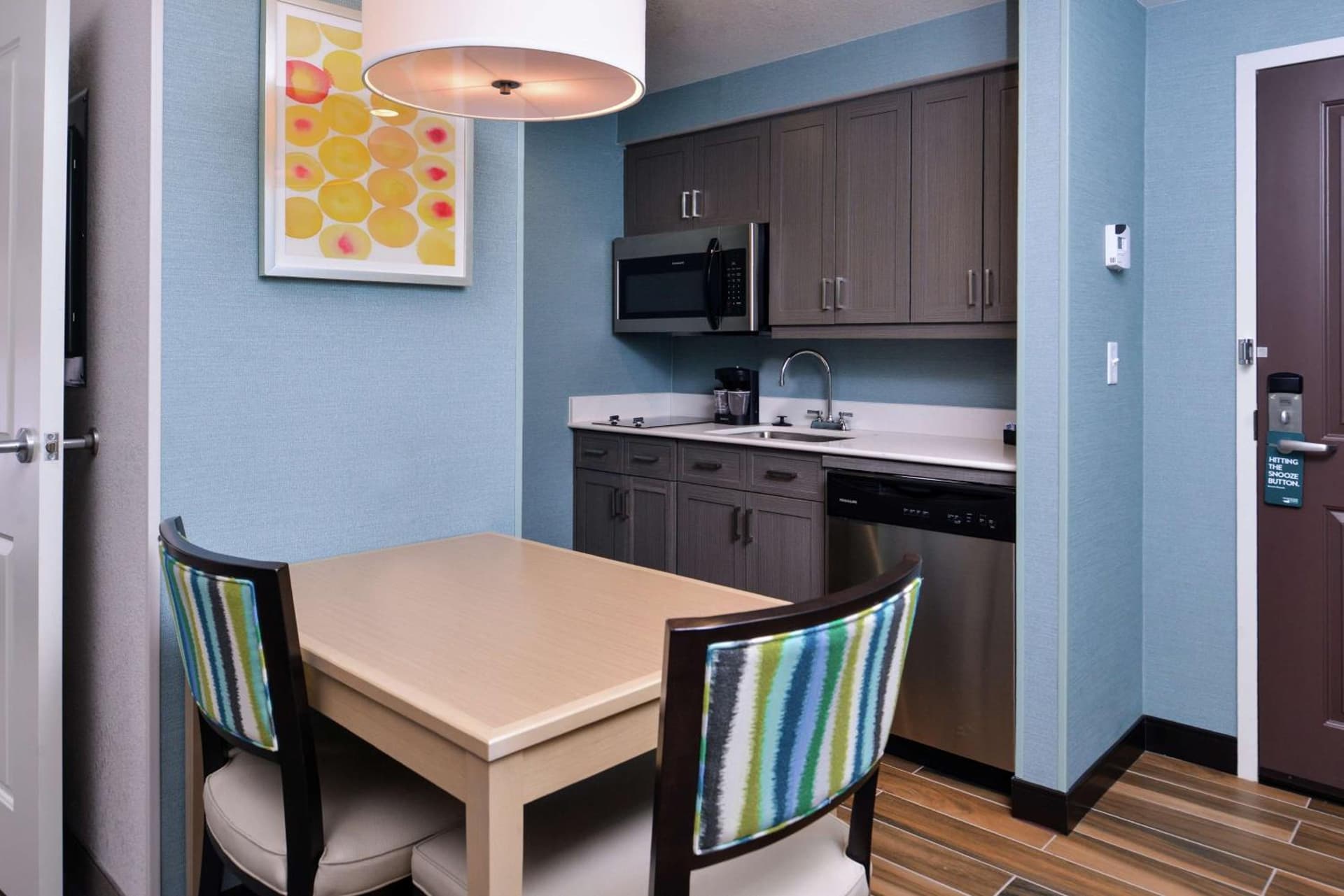 Homewood Suites Des Moines Airport gallery photo in Des Moines, IA — image 25