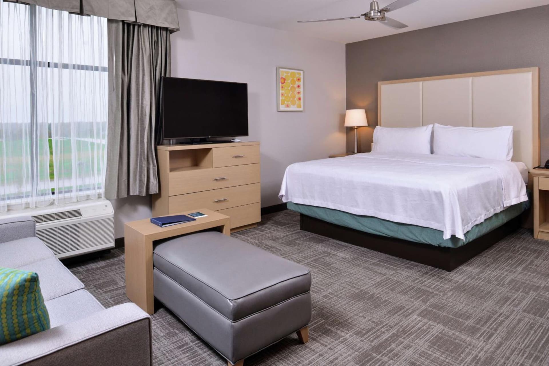 Homewood Suites Des Moines Airport gallery photo in Des Moines, IA — image 40
