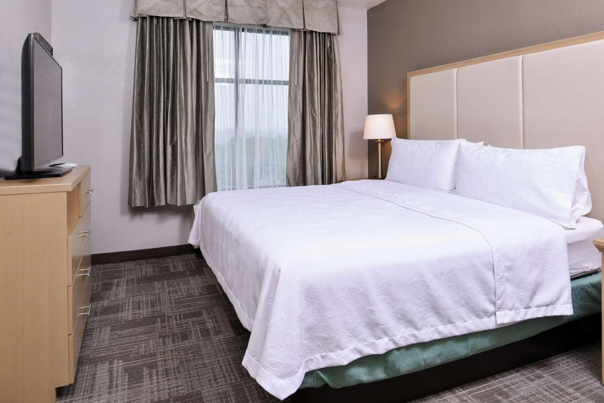 Homewood Suites Des Moines Airport gallery photo in Des Moines, IA — image 28