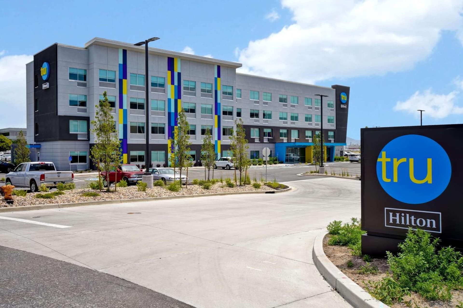 Tru By Hilton Salt Lake City Airport property views in Salt Lake City, UT — gallery photo 3
