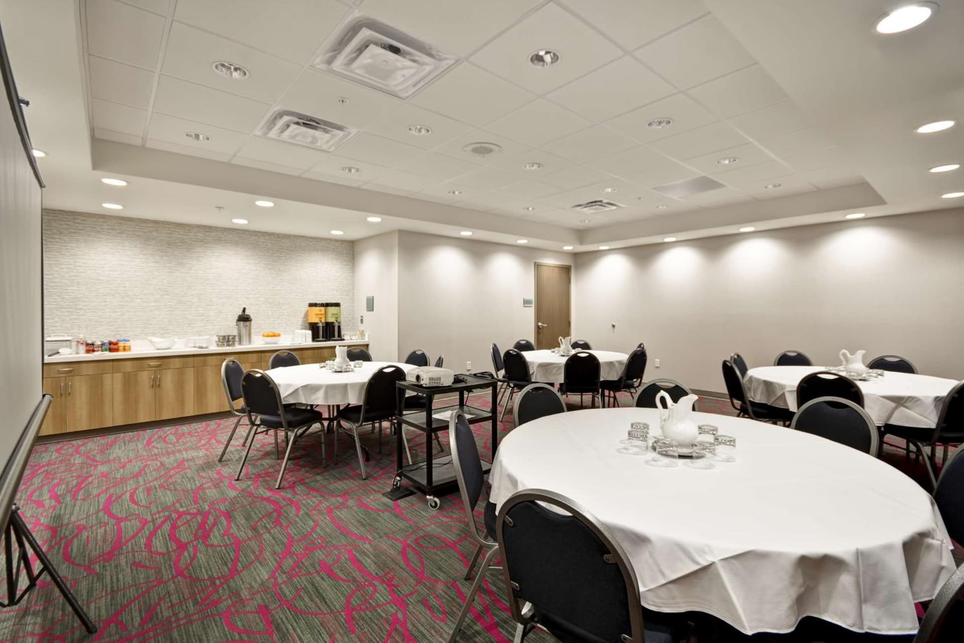 Home2 Suites by Hilton Kansas City KU Medical Center gallery photo in Kansas City, MO — image 22