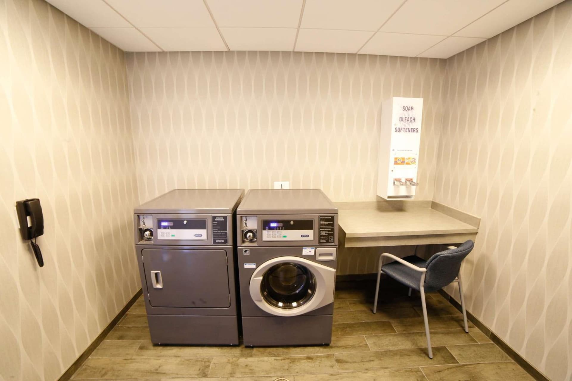 Hampton Inn & Suites Forest City interior in Forest City, NC — gallery photo 2