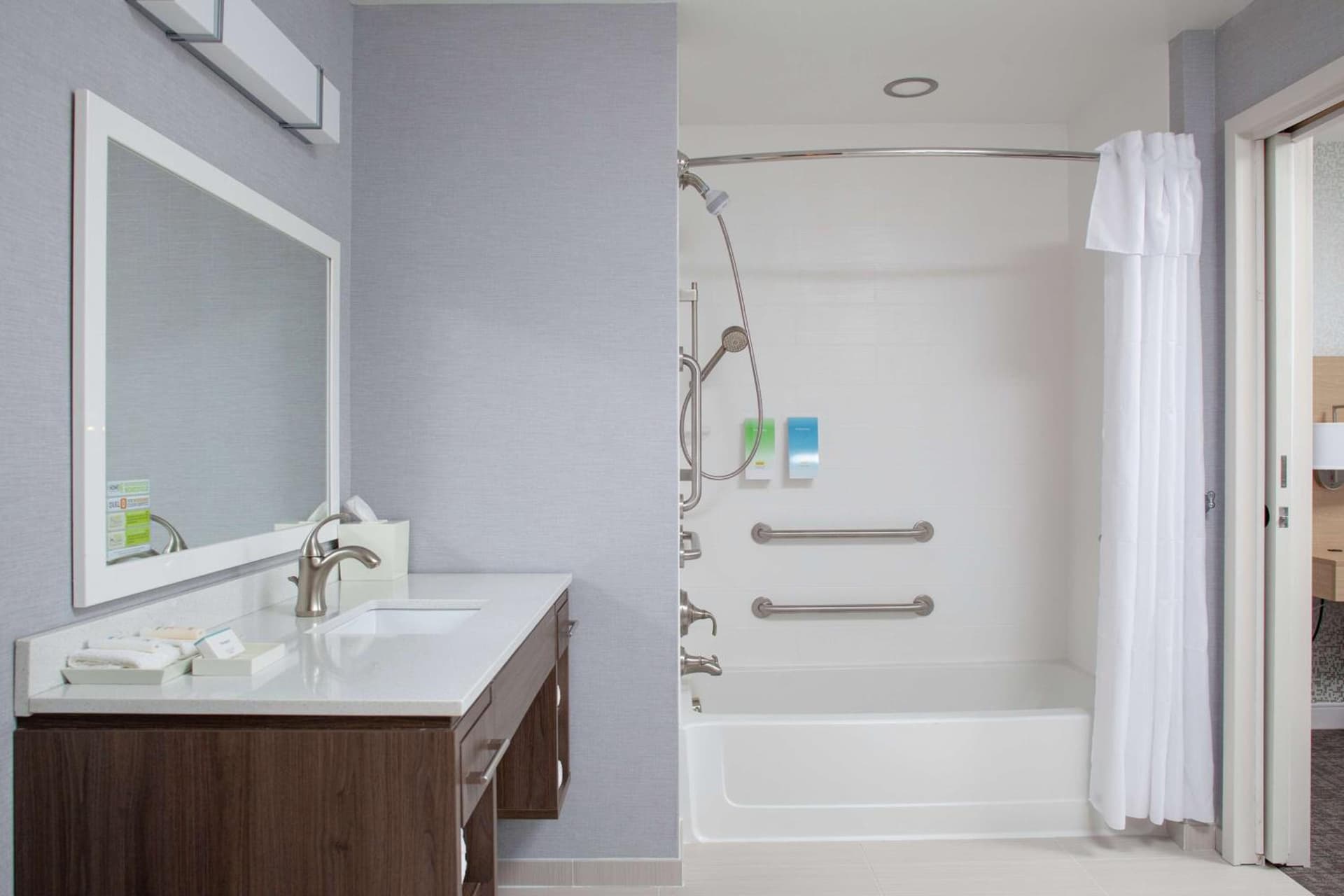 Home2 Suites by Hilton Bloomington gallery photo in Bloomington, IN — image 5