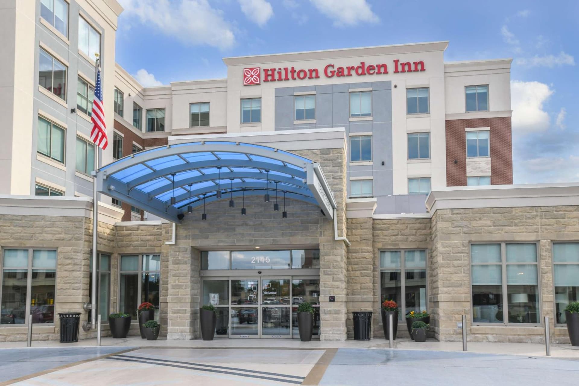Hilton Garden Inn Cincinnati Midtown featured exterior or lobby in Cincinnati, OH — similar hotel
