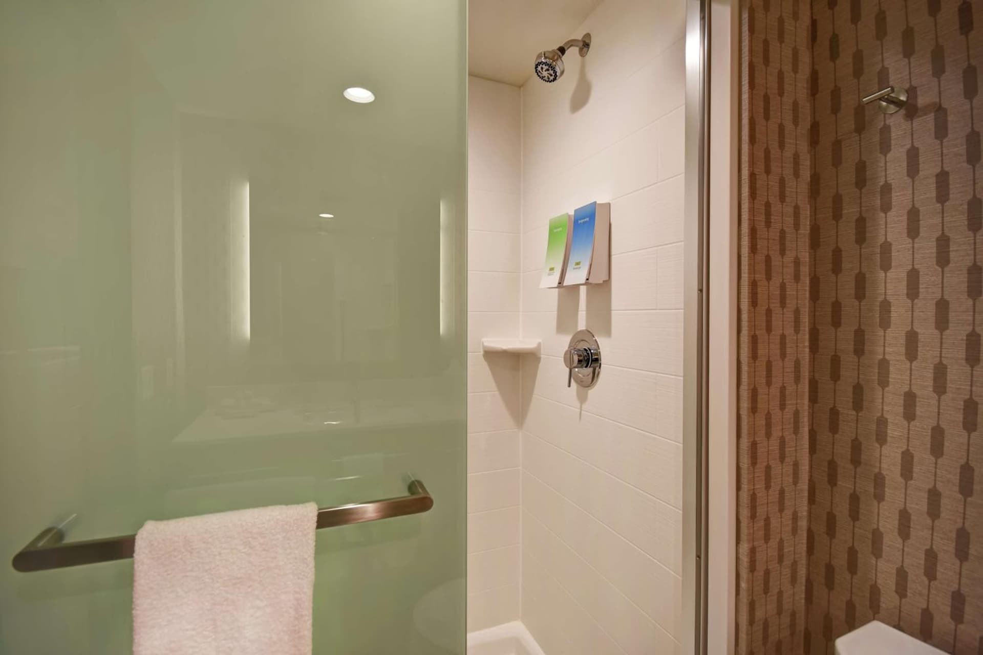Home2 Suites by Hilton Victorville gallery photo in Victorville, CA — image 38