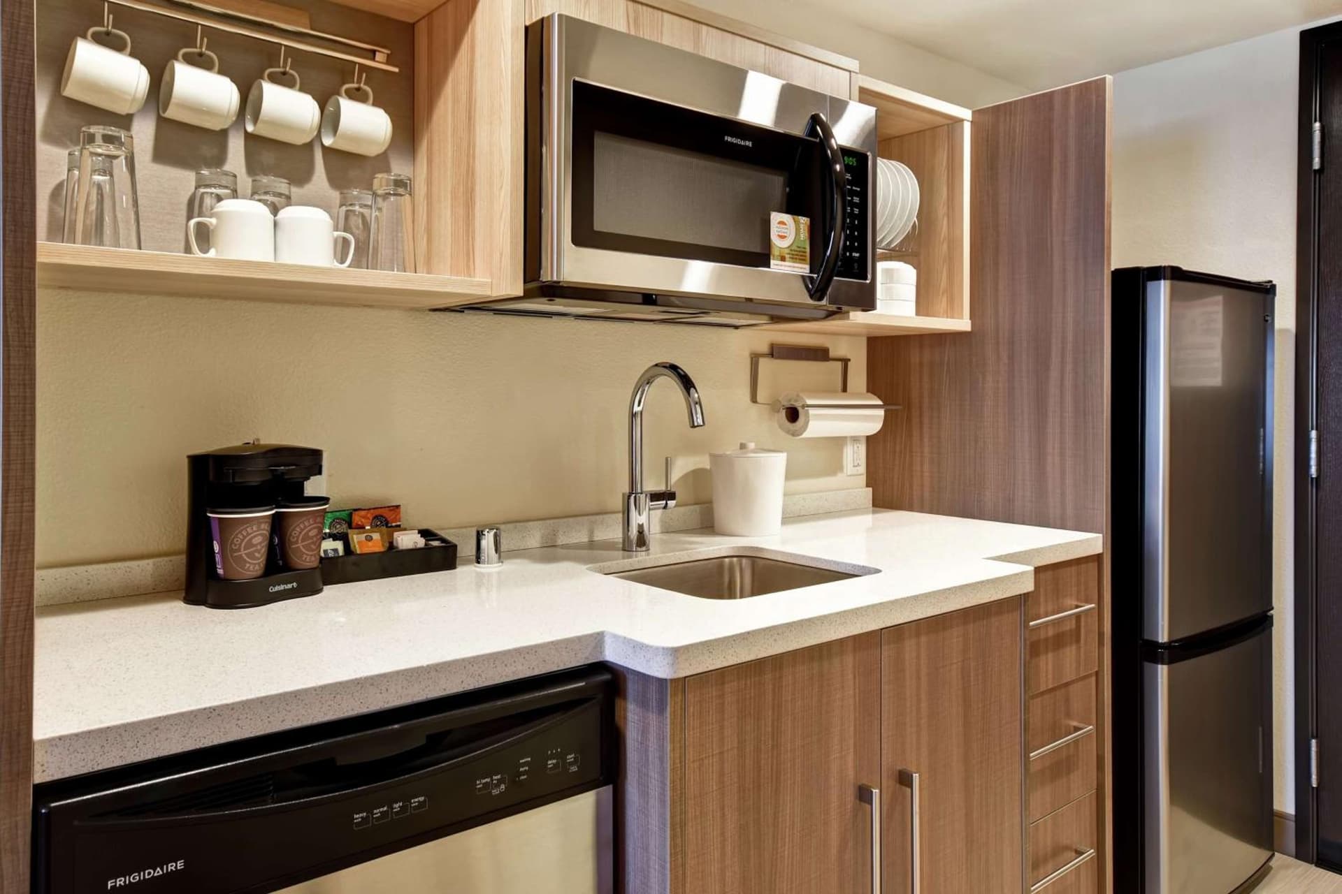 Home2 Suites by Hilton Victorville gallery photo in Victorville, CA — image 4