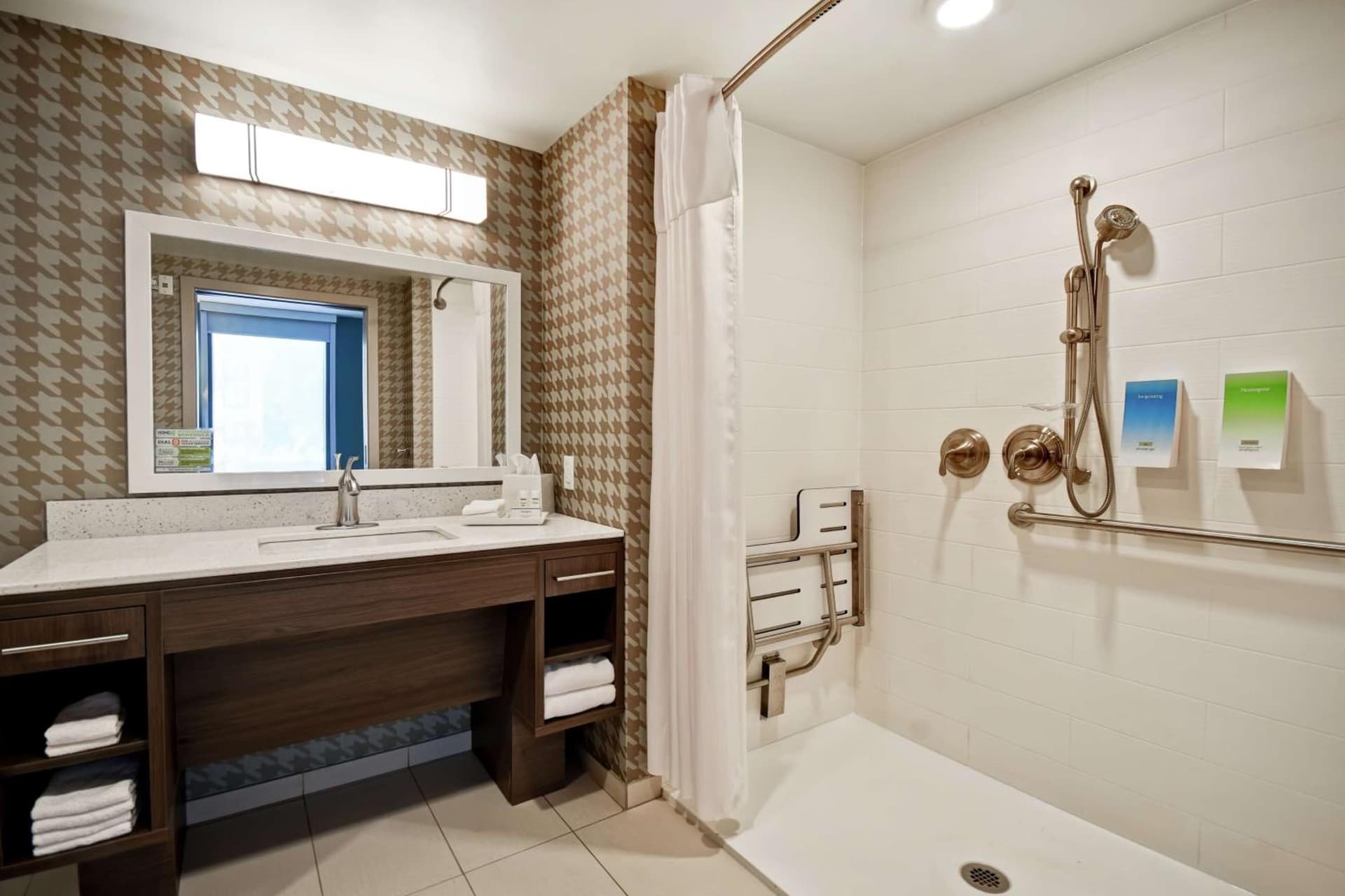 Home2 Suites by Hilton Gilbert interior in Gilbert, AZ — gallery photo 2