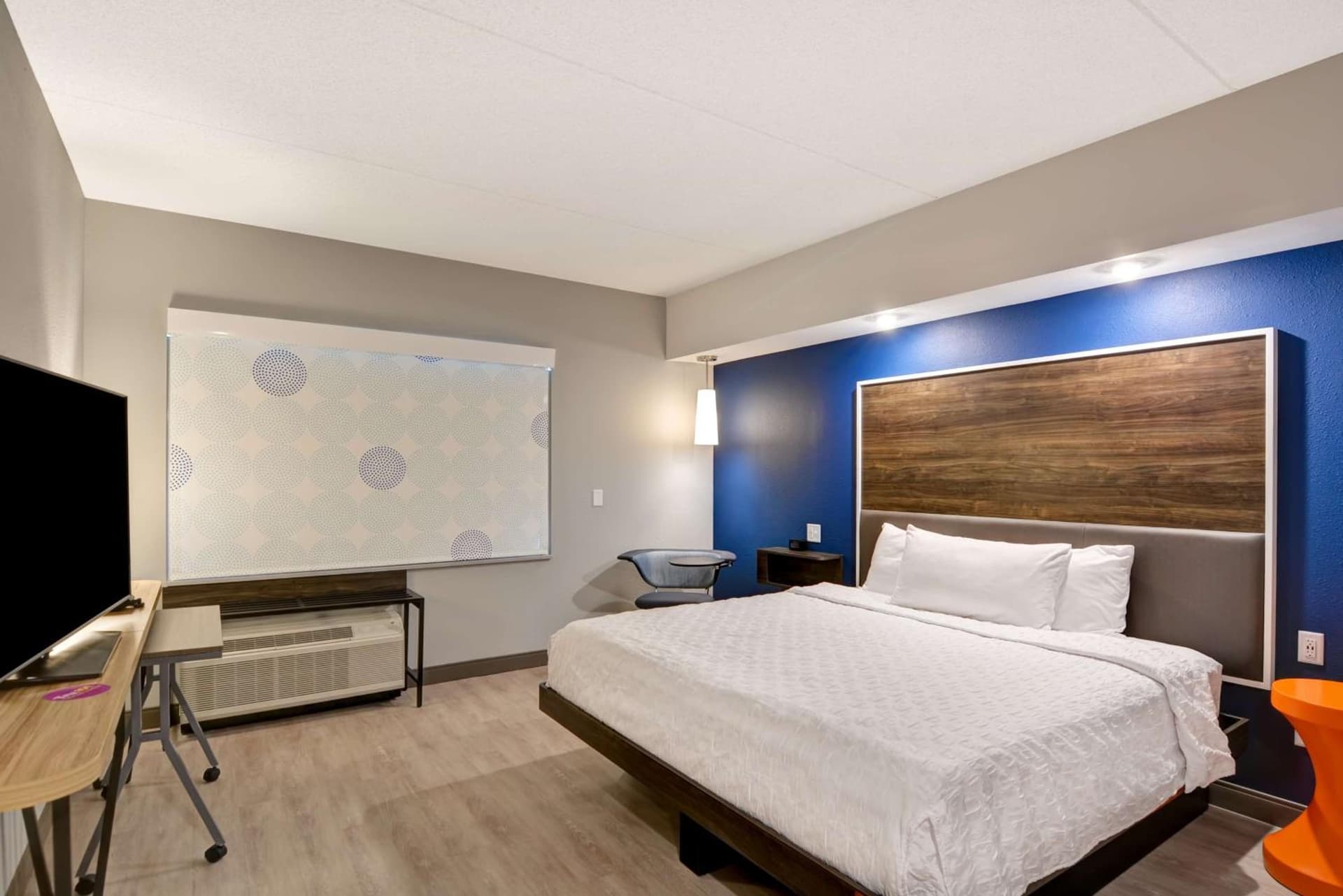 Tru by Hilton Syracuse North Airport Area gallery photo in Liverpool, NY — image 16