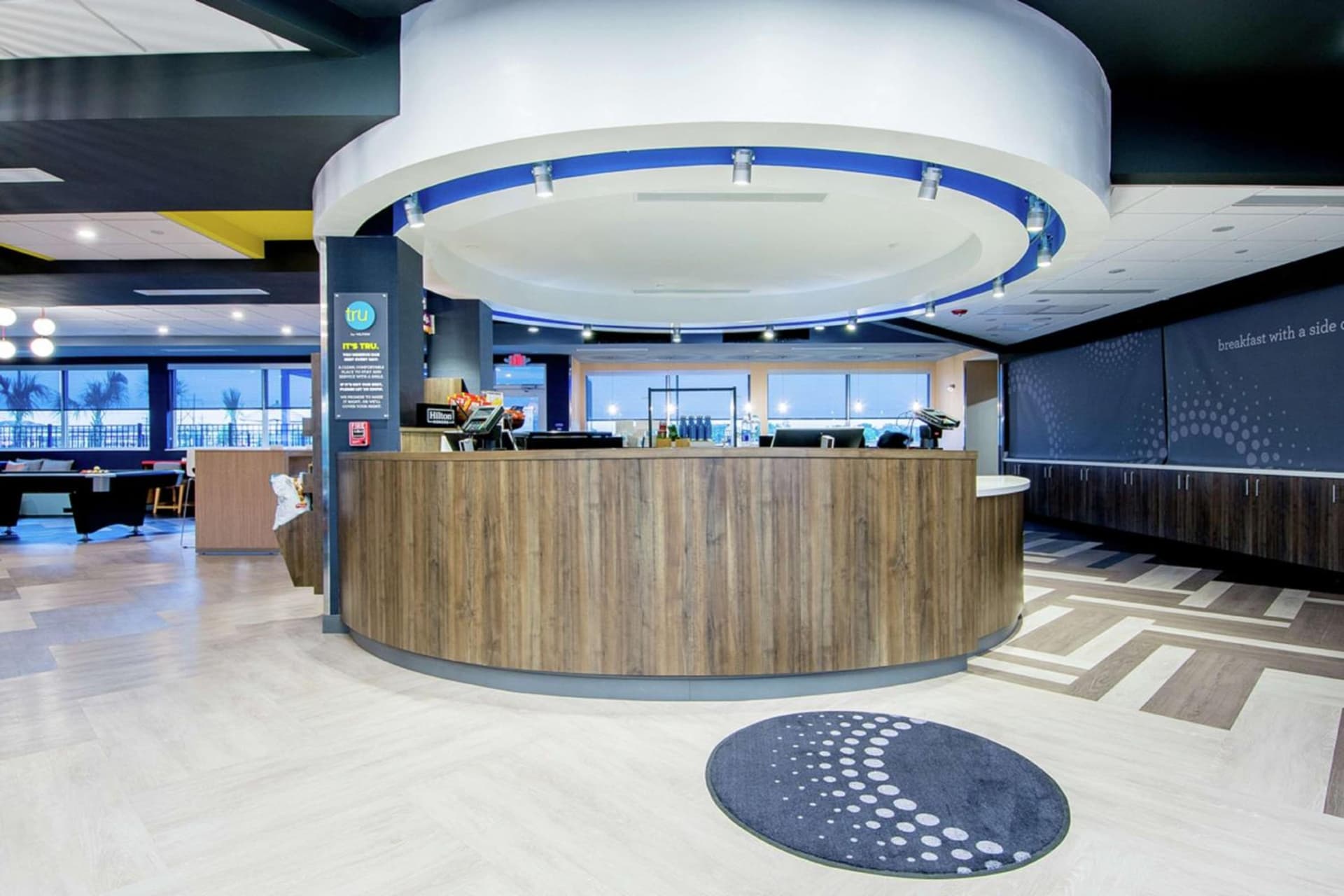 Tru by Hilton Lafayette River Ranch interior in Lafayette, LA — gallery photo 2