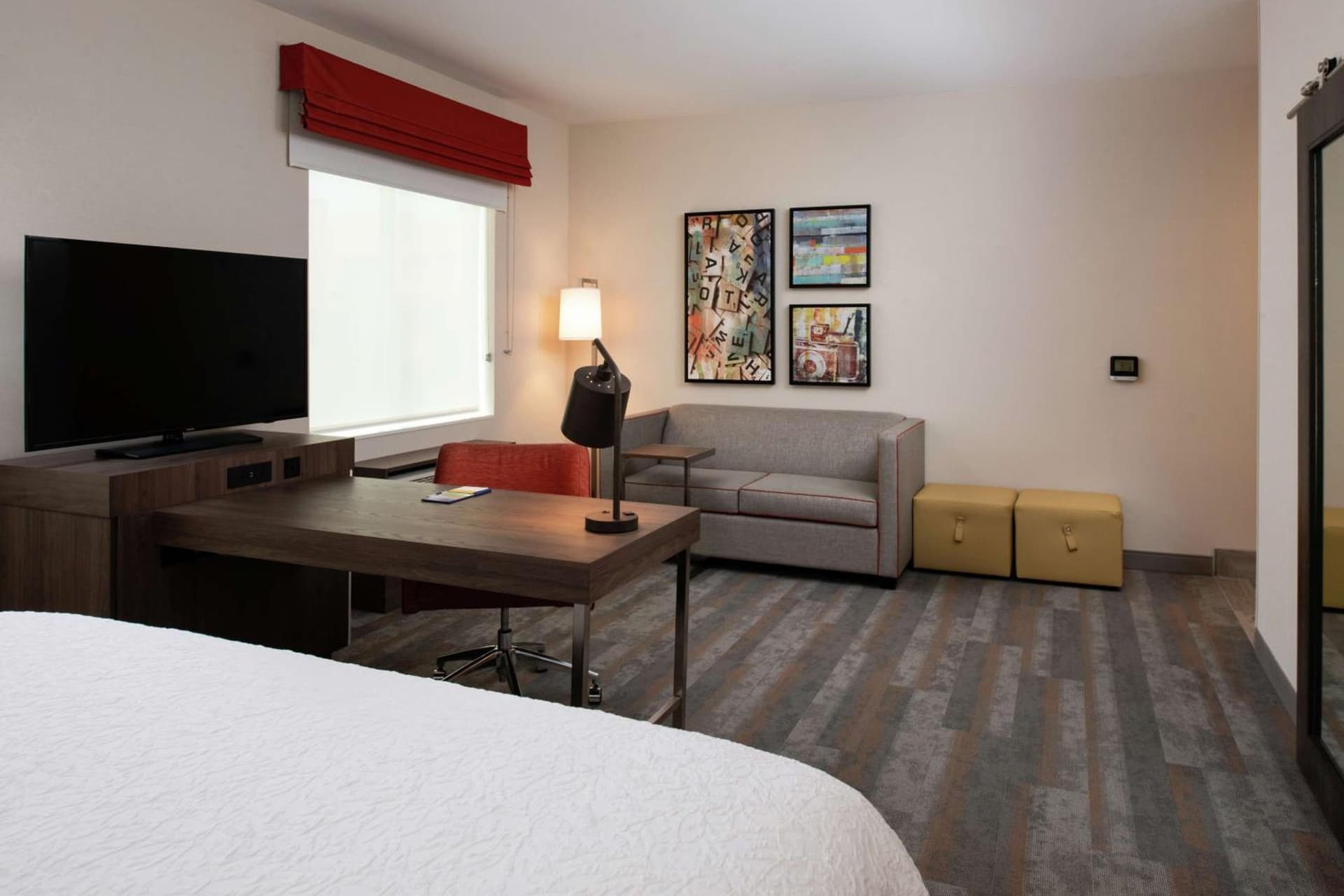 Hampton Inn & Suites Buena Park gallery photo in Buena Park, CA — image 45