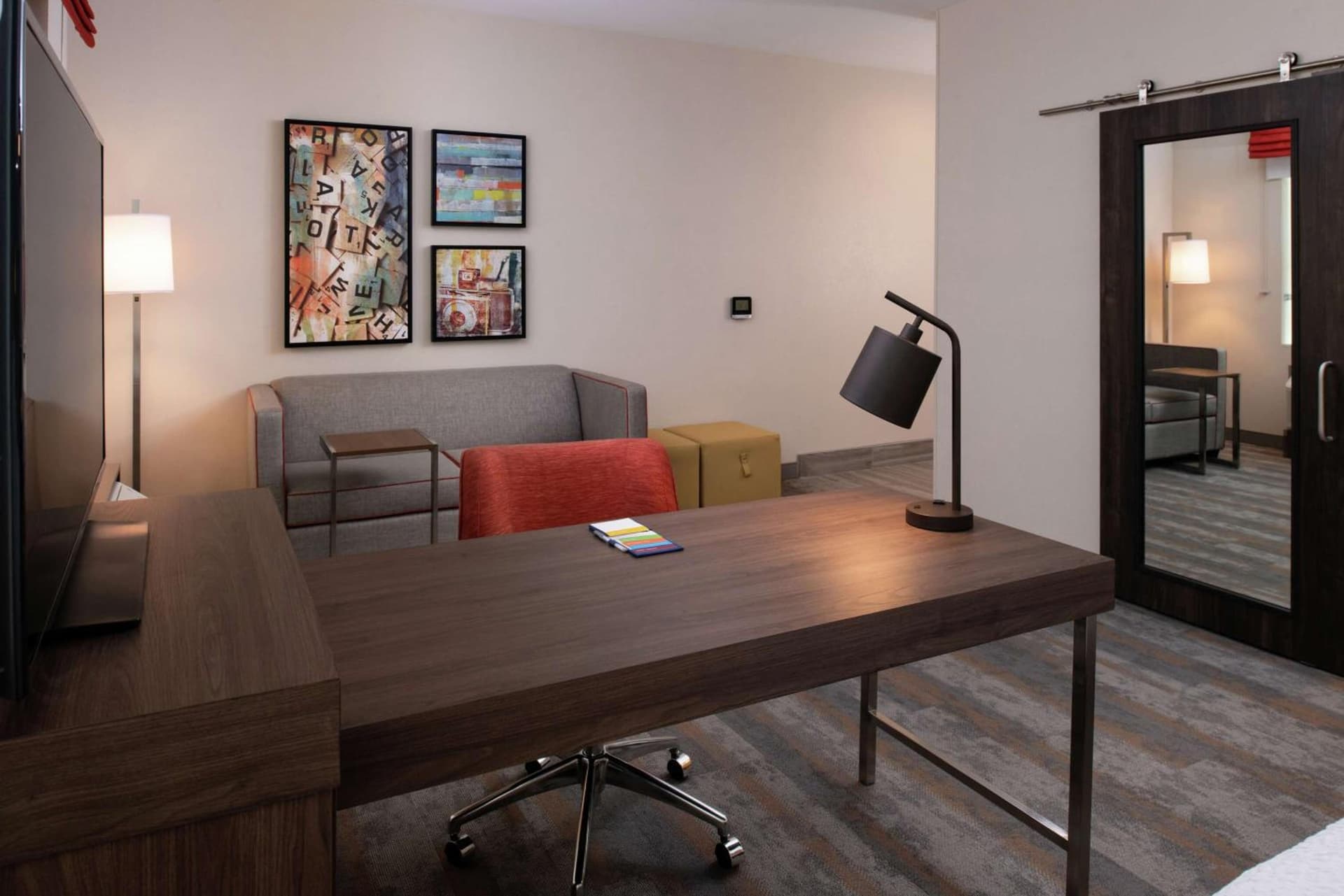 Hampton Inn & Suites Buena Park gallery photo in Buena Park, CA — image 25