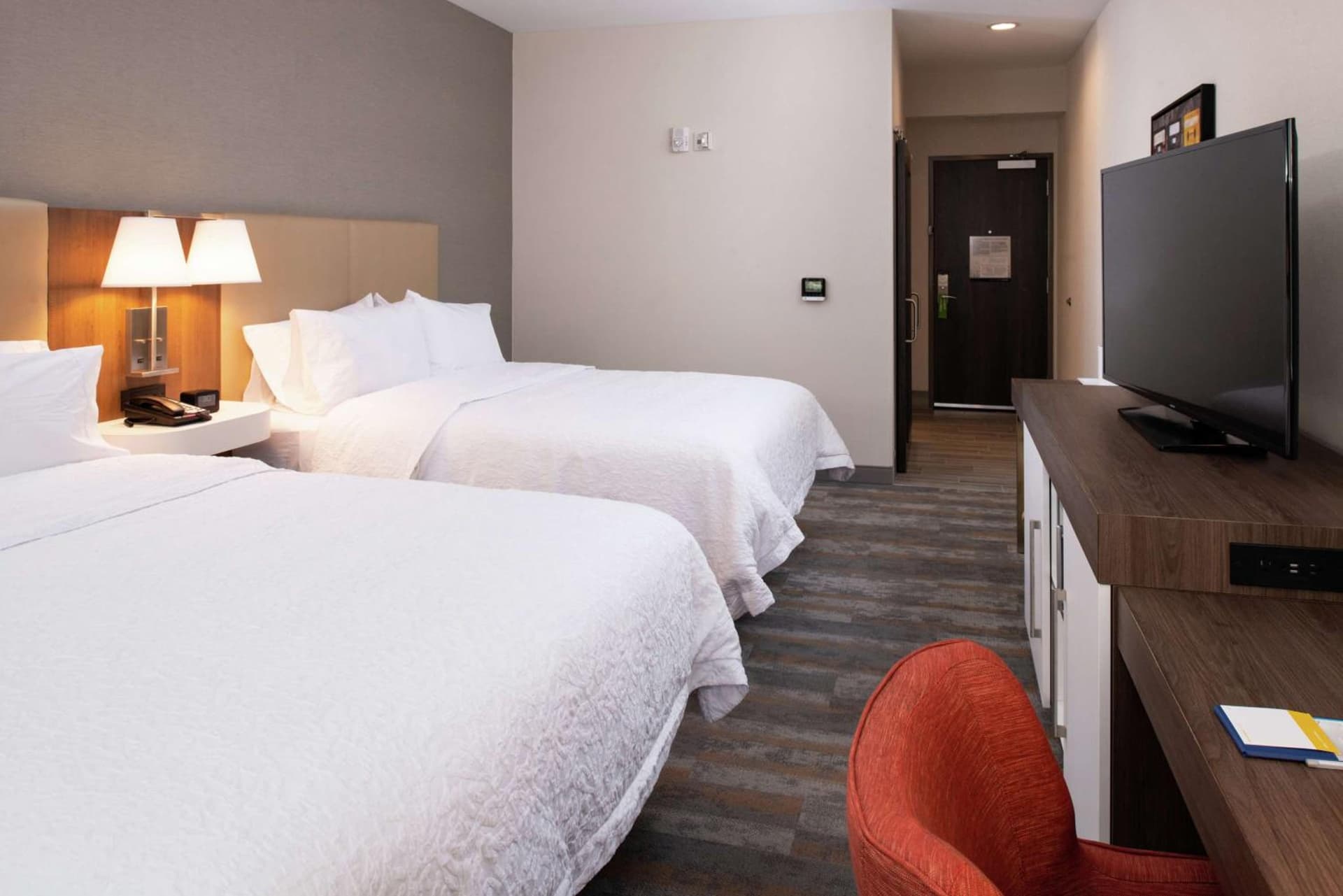 Hampton Inn & Suites Buena Park gallery photo in Buena Park, CA — image 16