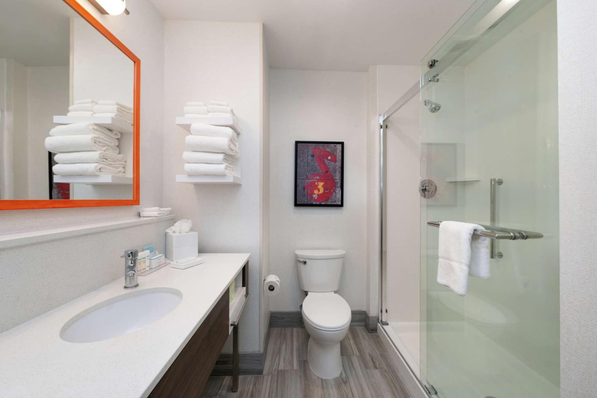 Hampton Inn & Suites Buena Park gallery photo in Buena Park, CA — image 11