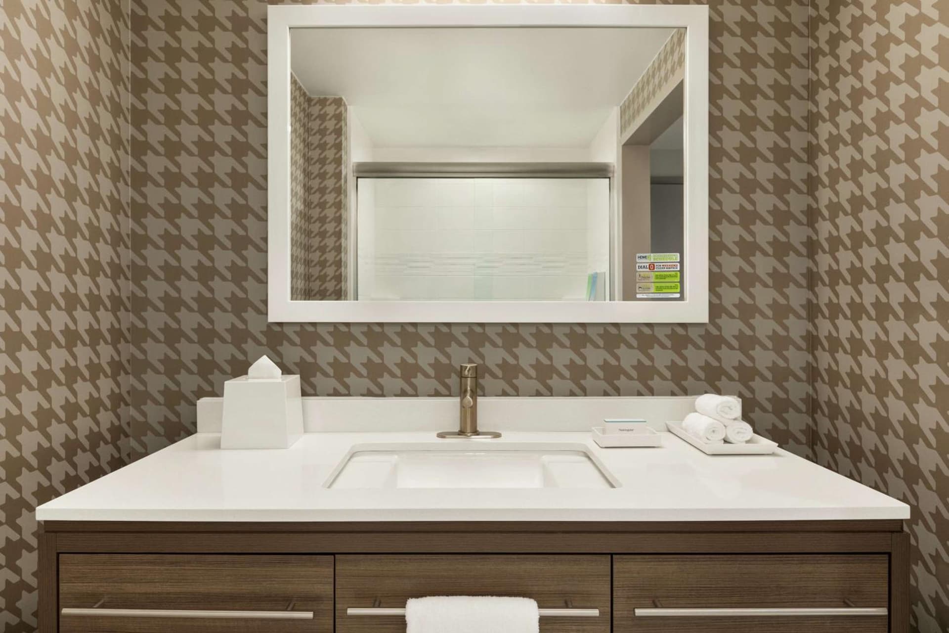 Home2 Suites By Hilton San Antonio North Stone Oak interior in San Antonio, TX — gallery photo 2