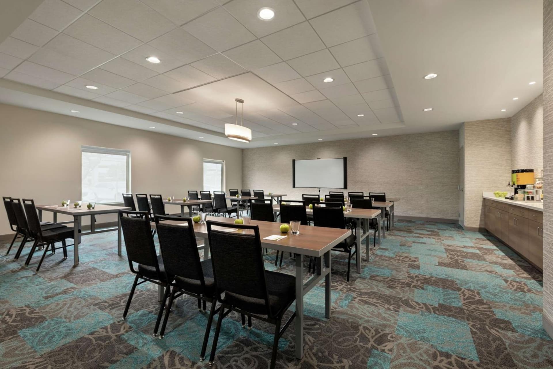 Home2 Suites By Hilton San Antonio North Stone Oak gallery photo in San Antonio, TX — image 12
