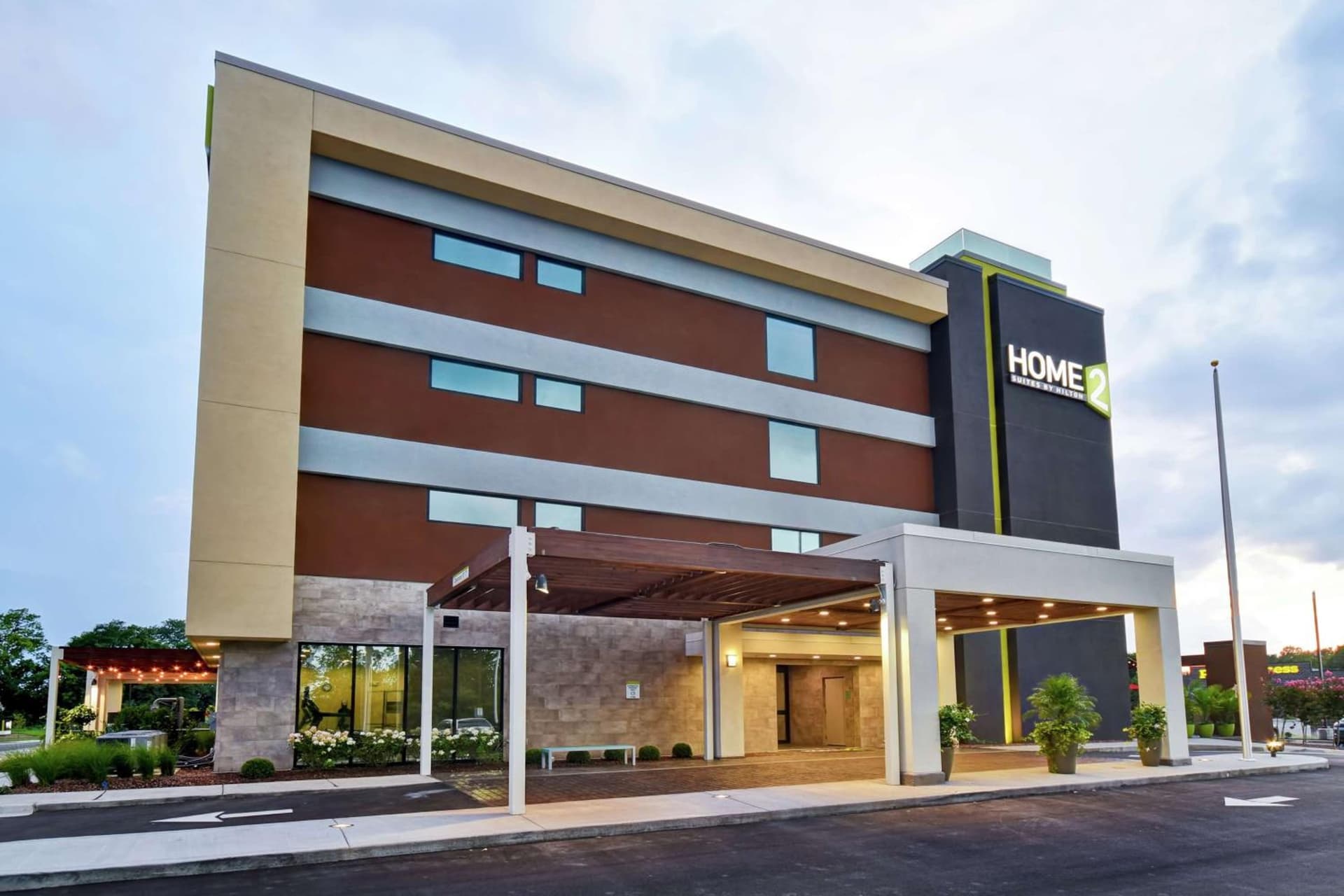 Home2 Suites By Hilton Frankfort featured exterior or lobby in Frankfort, KY — similar hotel