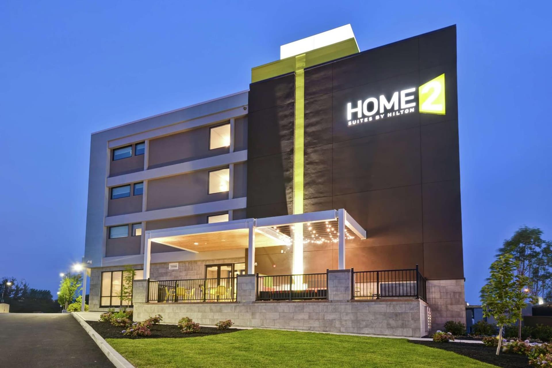 Home2 Suites By Hilton Portland Airport interior in South Portland, ME — gallery photo 2