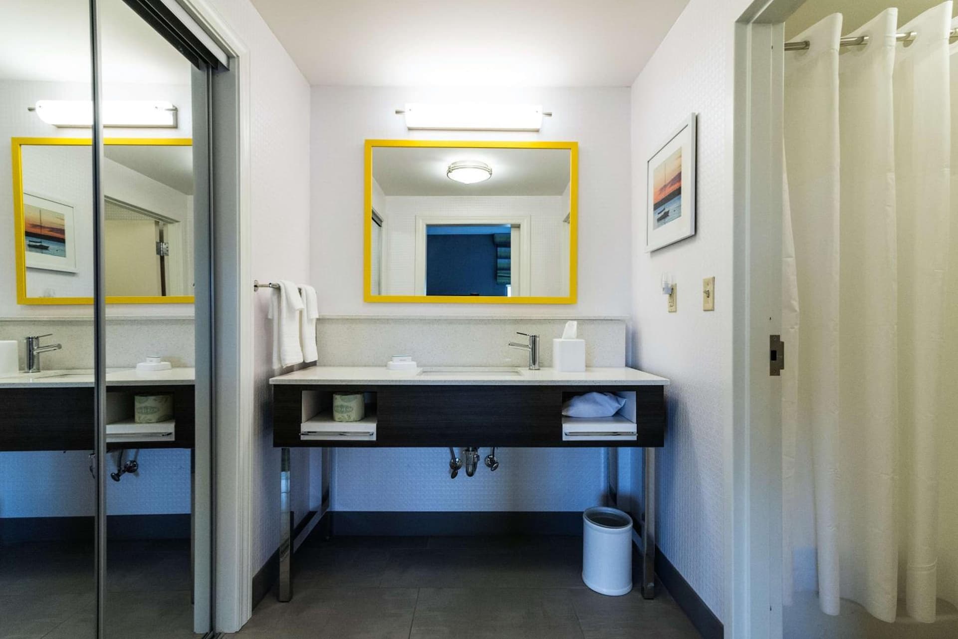 Hampton Inn & Suites - Allen Park gallery photo in Allen Park, MI — image 12