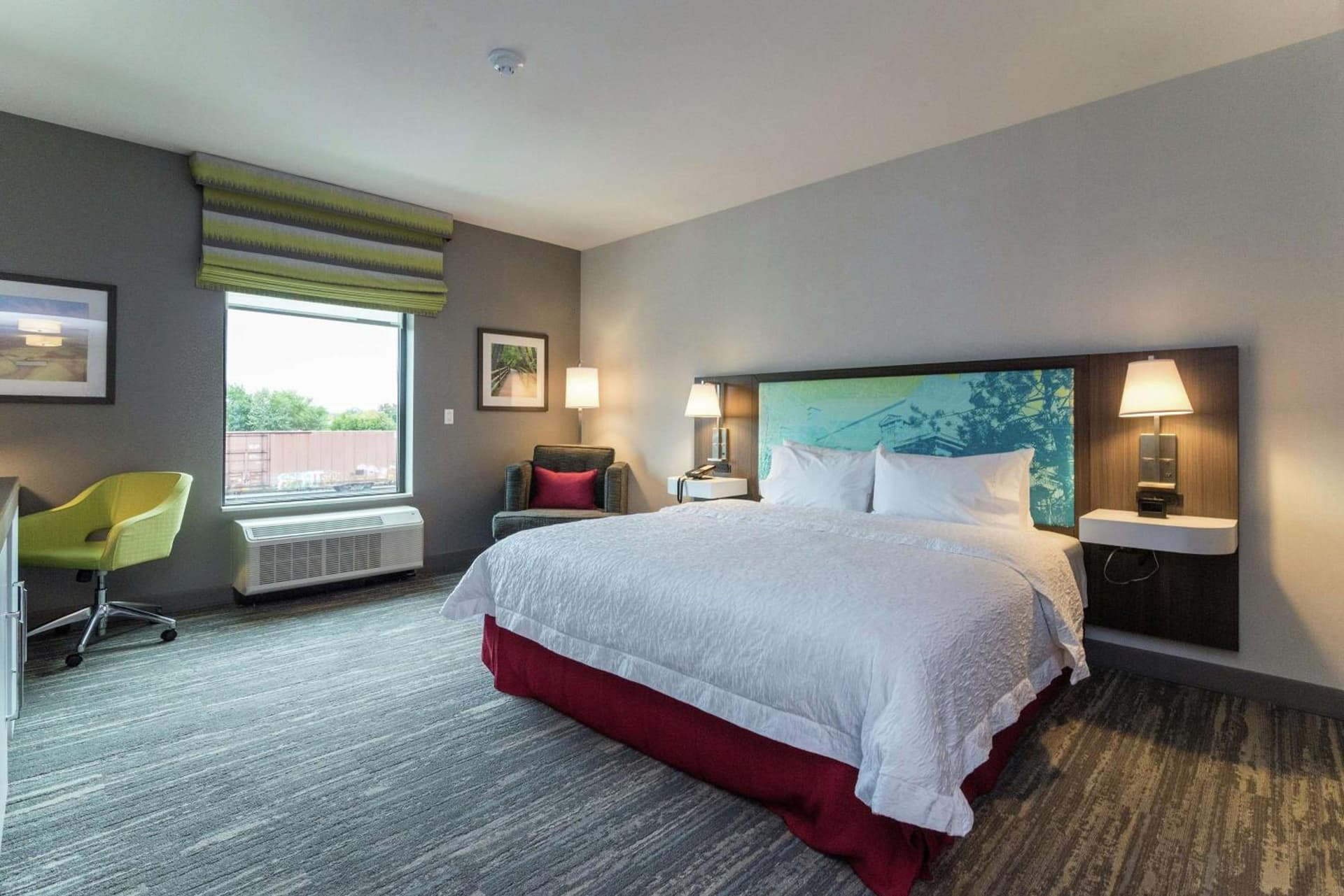 Hampton Inn & Suites - Allen Park gallery photo in Allen Park, MI — image 10