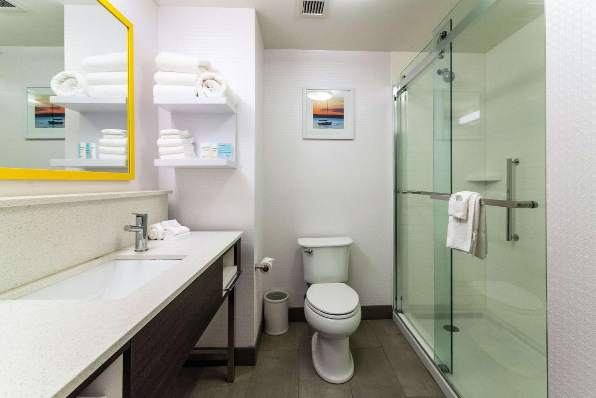 Hampton Inn & Suites - Allen Park gallery photo in Allen Park, MI — image 13