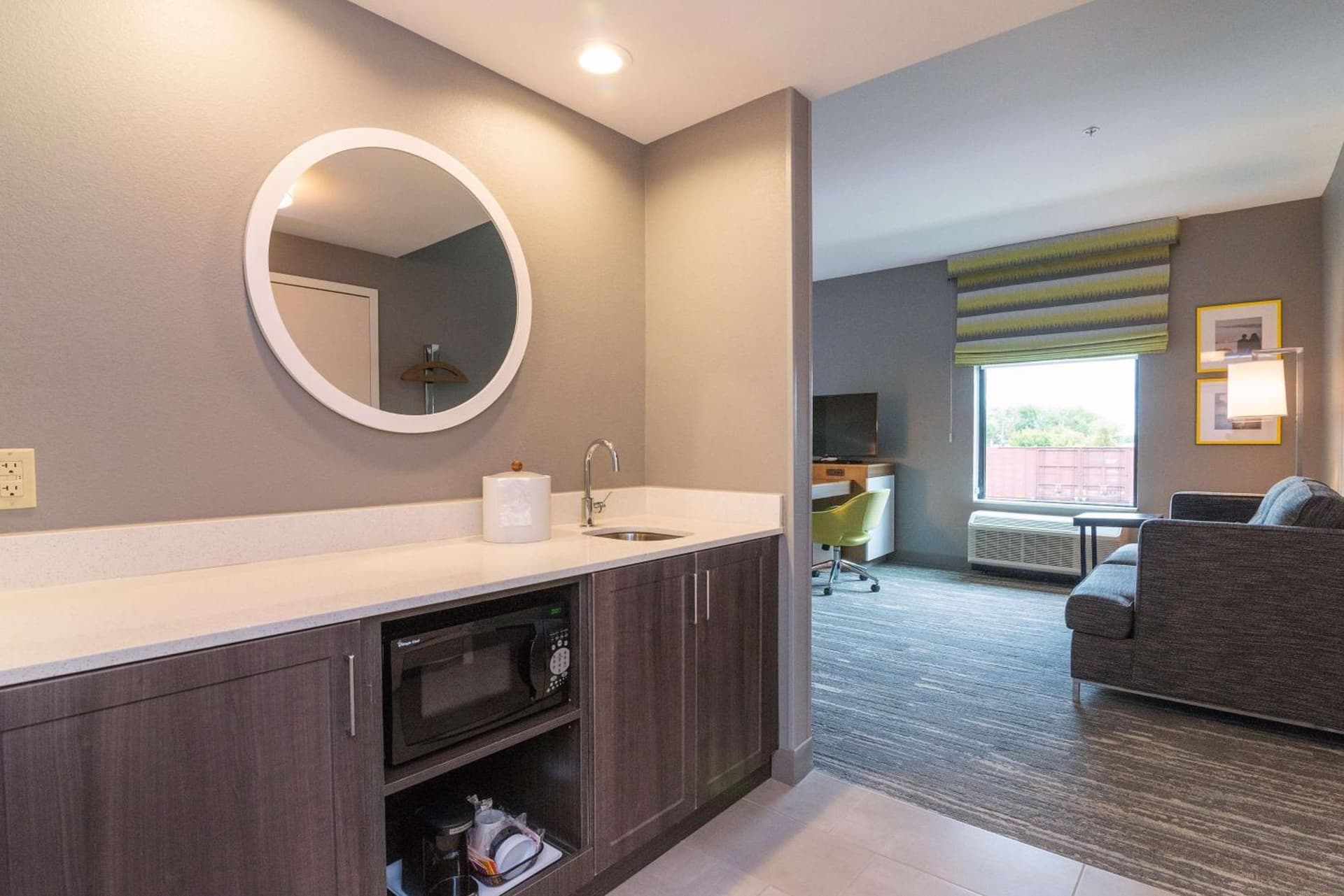 Hampton Inn & Suites - Allen Park gallery photo in Allen Park, MI — image 26