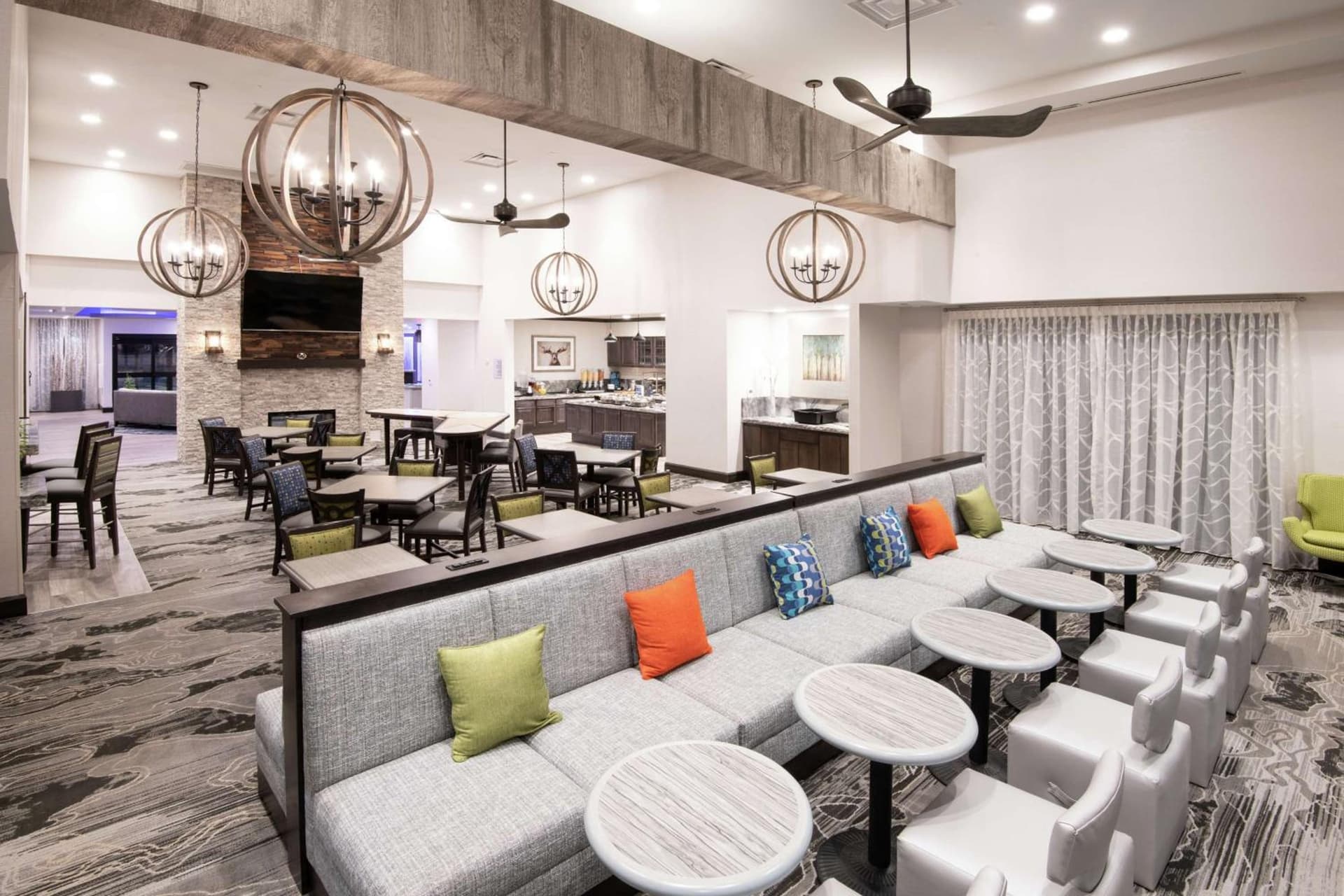 Homewood Suites By Hilton Steamboat Springs interior in Steamboat Springs, CO — gallery photo 2