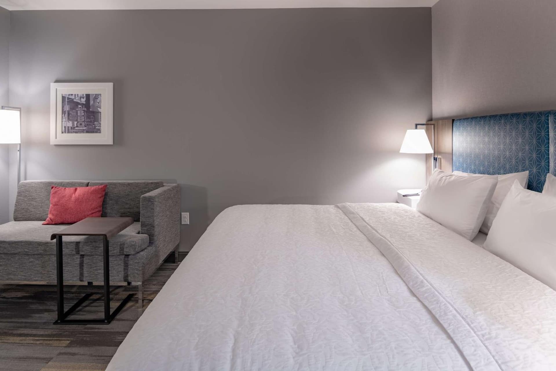 Hampton Inn & Suites Dallas/Plano Central interior in Plano, TX — gallery photo 2