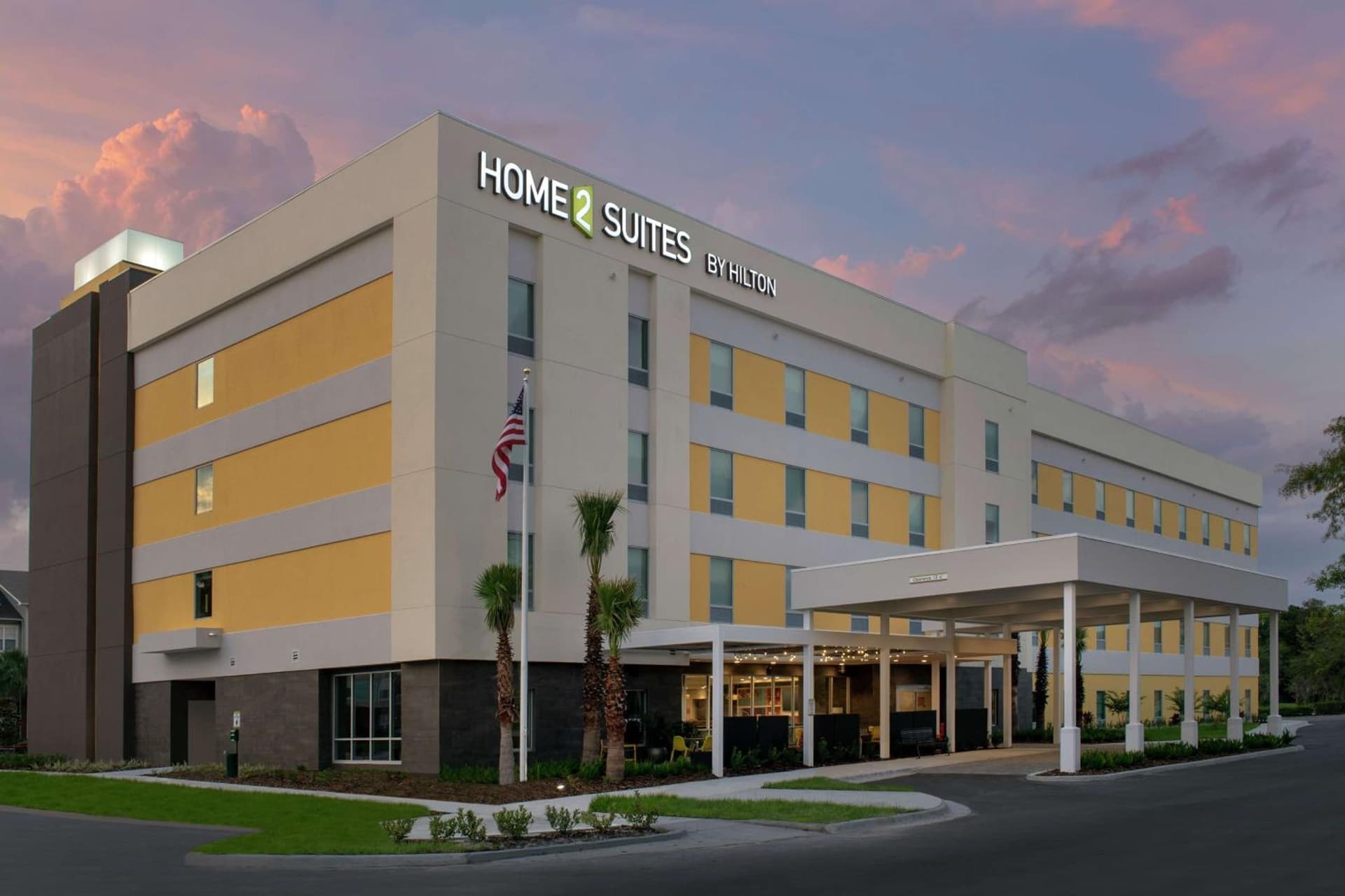 Home2 Suites by Hilton Lakeland South Polk Parkway interior in Lakeland, FL — gallery photo 2