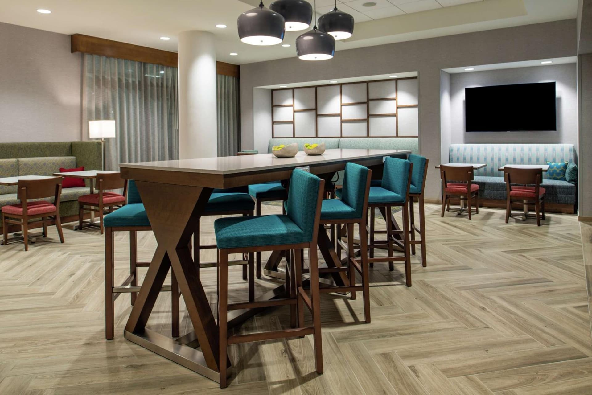 Hampton Inn Tampa Downtown Channel District gallery photo in Tampa, FL — image 4