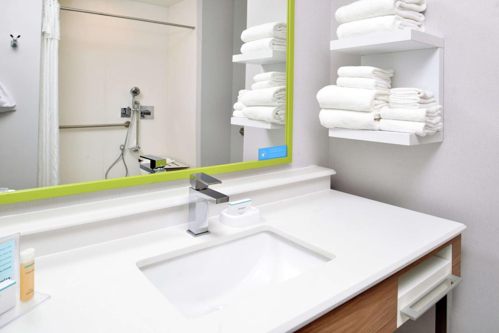 Hampton Inn Tampa Downtown Channel District gallery photo in Tampa, FL — image 15