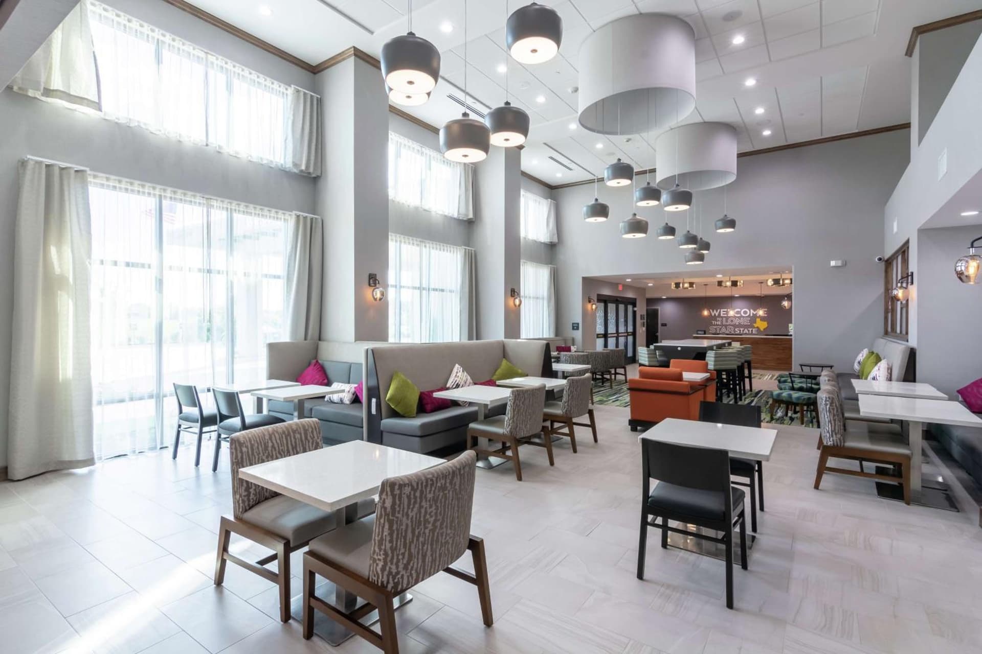 Hampton Inn & Suites Dallas East gallery photo in Dallas, TX — image 31