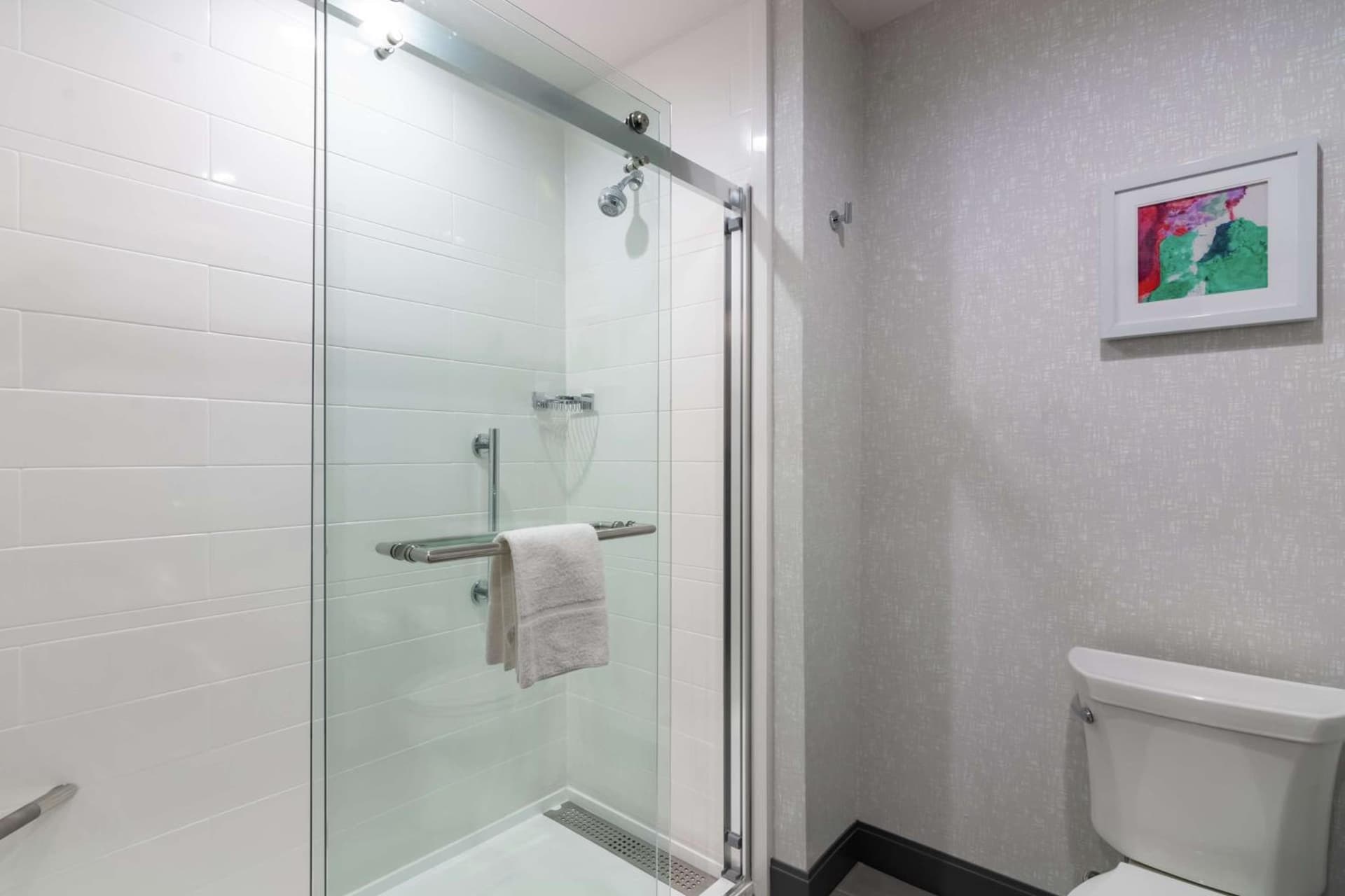 Hampton Inn & Suites Dallas East interior in Dallas, TX — gallery photo 2